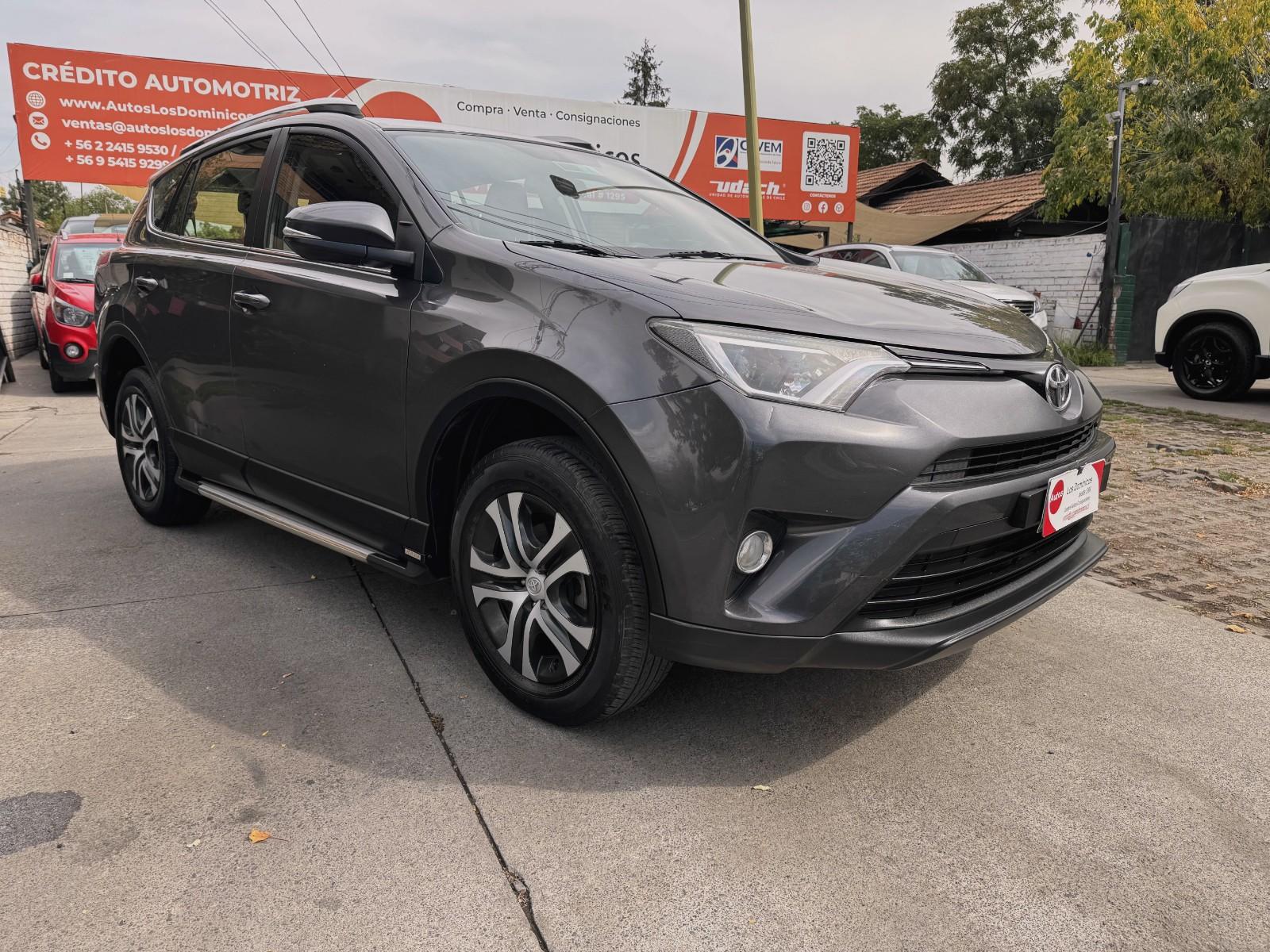 TOYOTA RAV 4 SUPER LUJO CARPLEI 2019 Toyota RAV 4 LUJO 2.4 AUTOMATICA - FULL MOTOR