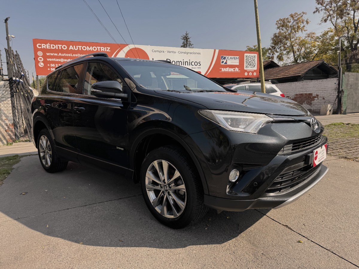 TOYOTA RAV 4 FULL AUTOMATICA 4X4 2017 CARPLEI - FULL MOTOR