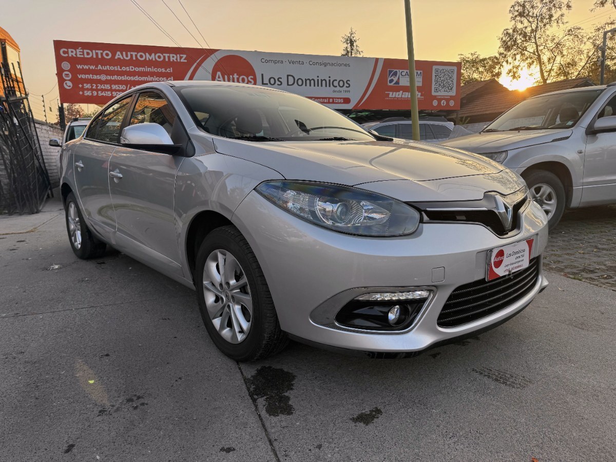 RENAULT FLUENCE DYNAMIQUE 2.0 AUT SOLO 60.000 KM ESTA 2017 COMO NUEVO VER EN LAS CONDES - FULL MOTOR