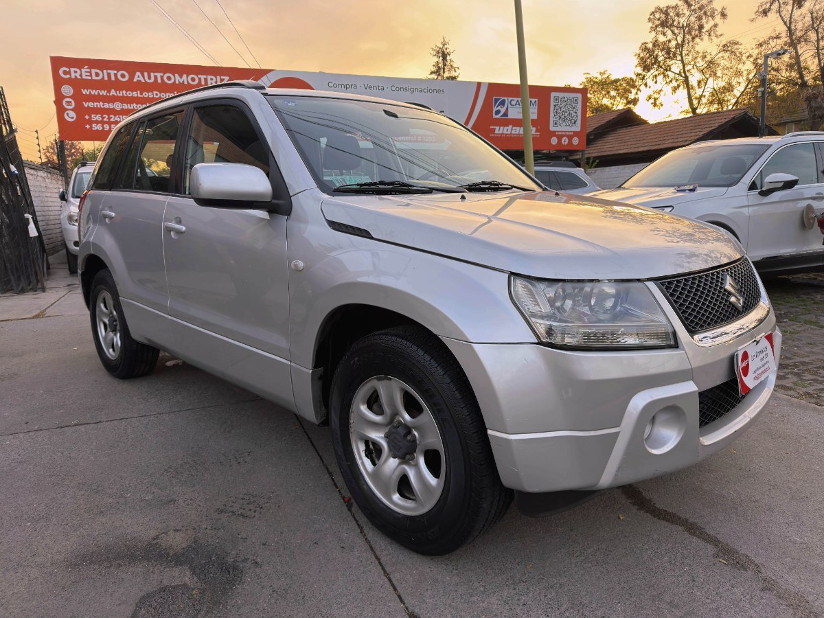 SUZUKI GRAND NOMADE GLX 2.0 AUT UNICO DUENO 2007 SOLO 101.000 KM VER EN LAS CONDES - FULL MOTOR