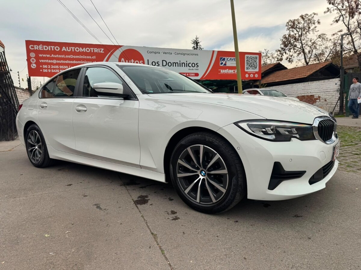 BMW 320I URBAN 2.0 AUTOMATICO 2021 FULL CUERO CARPLAY CAMARA VER EN LAS CONDES - FULL MOTOR