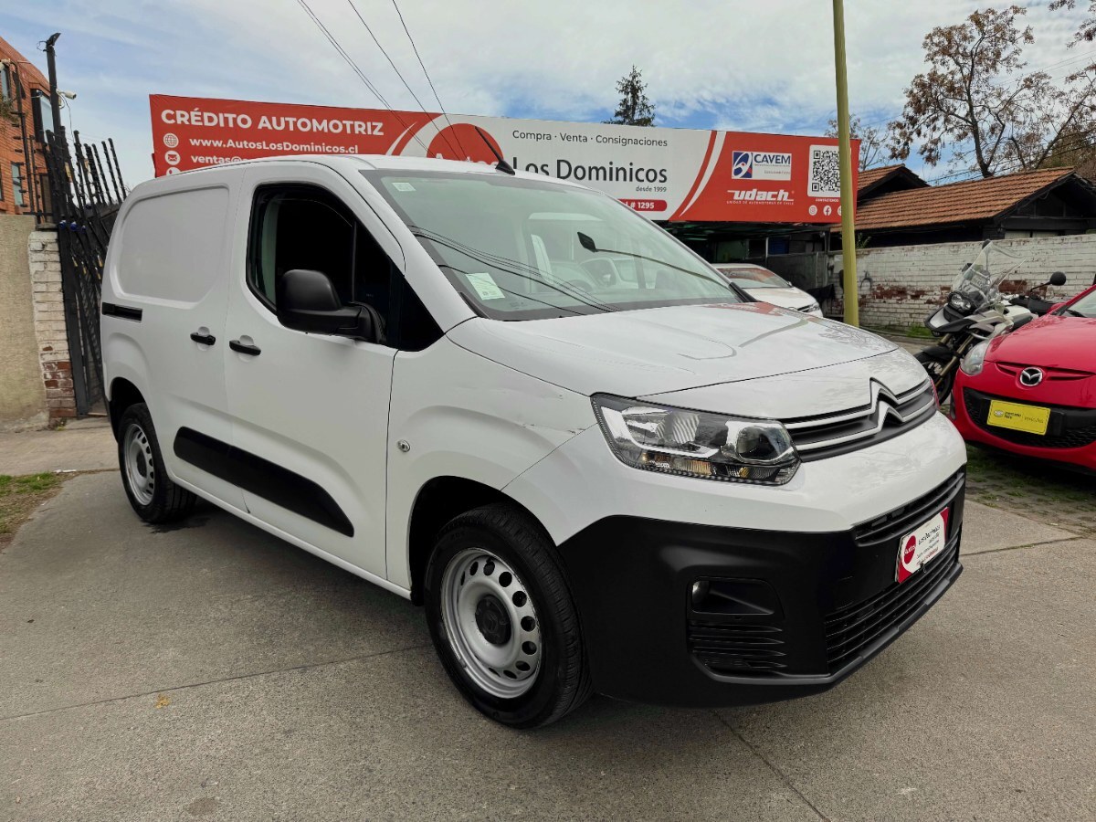 CITROËN BERLINGO DIESEL 1.5 MEC 6 VEL SOLO 43.000 KM 2024 FULL AIRE AIRBAG ABS VER EN LAS CONDES - FULL MOTOR