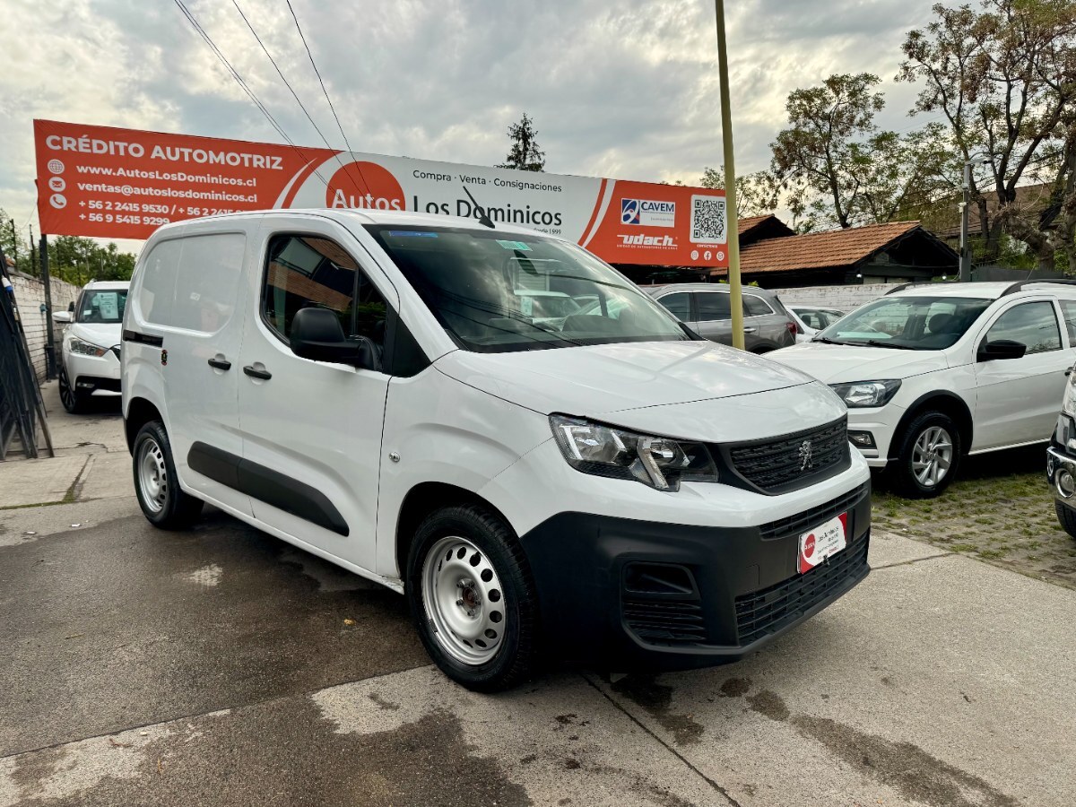 PEUGEOT PARTNER 1.5 FULL AIRE 2024 CARPLEY VER EN LAS CONDES - FULL MOTOR