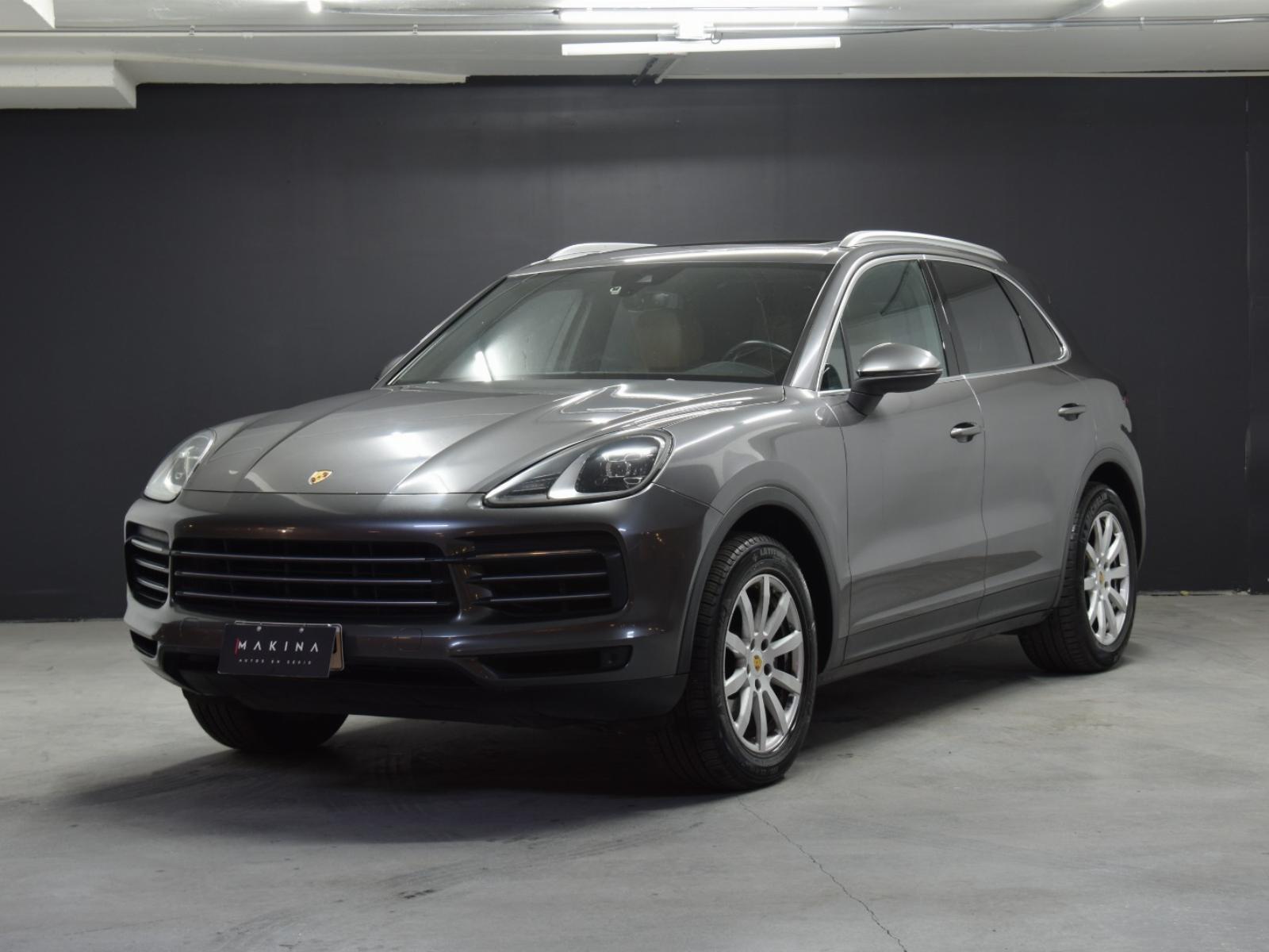 PORSCHE CAYENNE GARANTIA EXTENDIDA 2019 MANTENCIONES COMPLETAS - MAKINA AUTOS