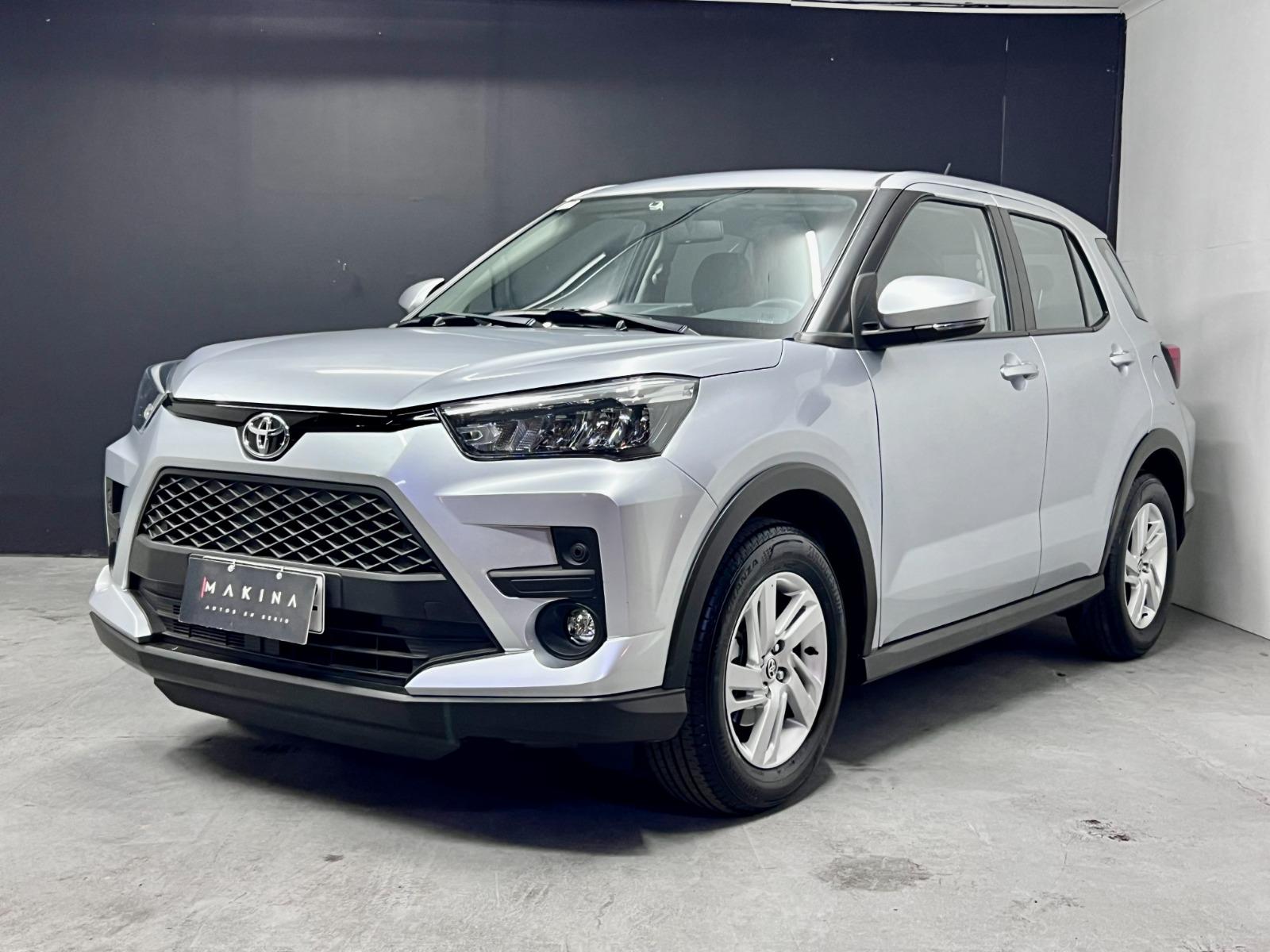 TOYOTA RAIZE E 1.2 CVT 2025 SÓLO 4.000 KILÓMETROS - 