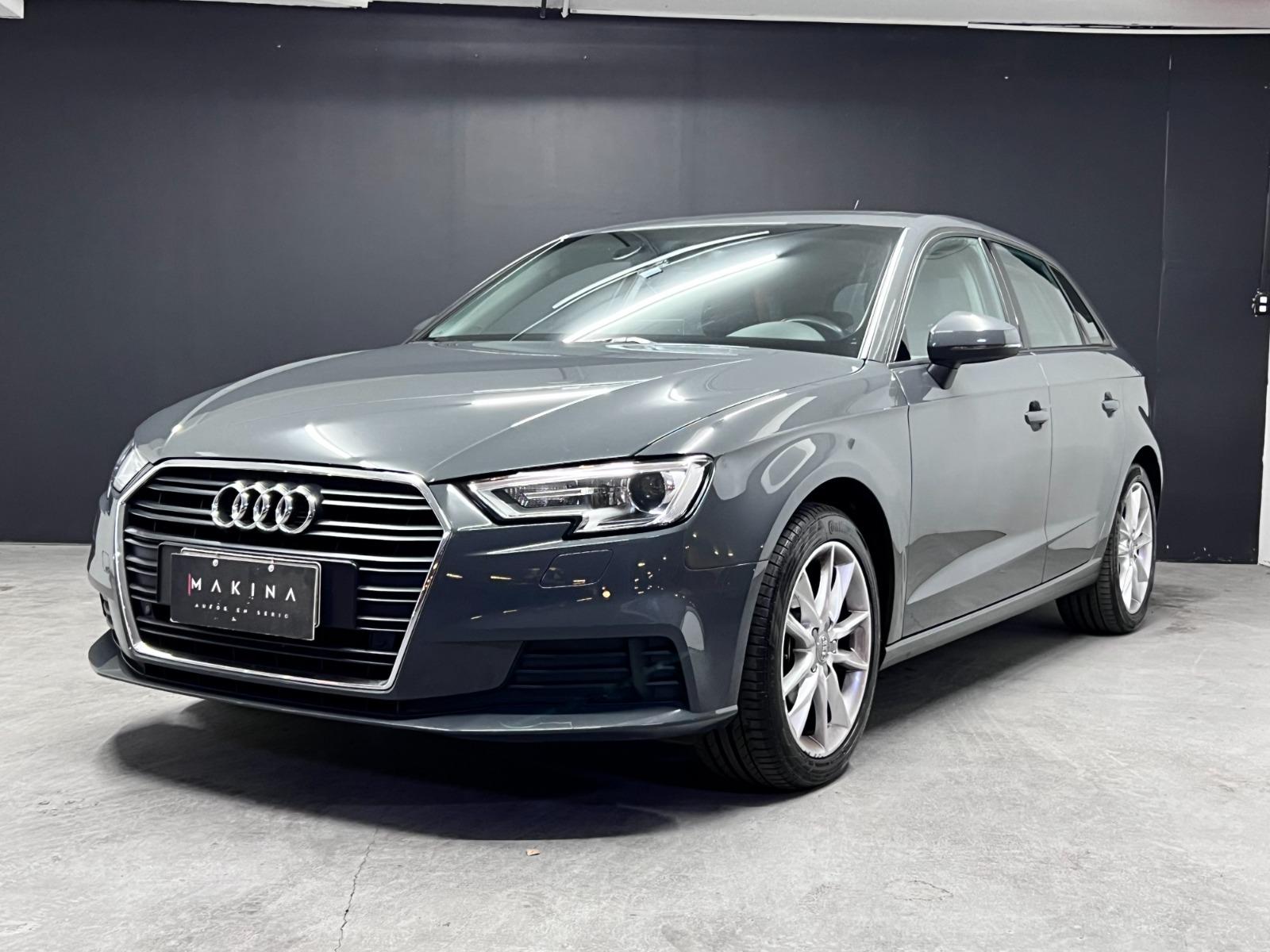 AUDI A3 SPORTBACK 35 TFSI 1.4T 2019 UN DUEÑO MANTENIMIENTO EN LA MARCA  - 