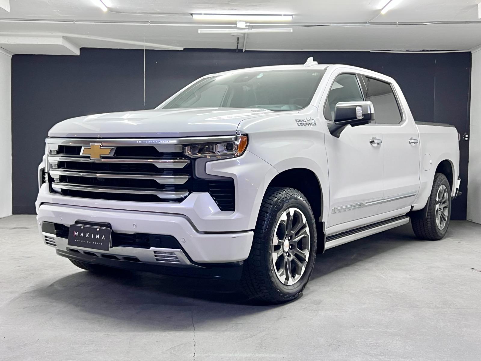 CHEVROLET SILVERADO HIGH COUNTRY 2025 FACTURABLE - MAKINA AUTOS