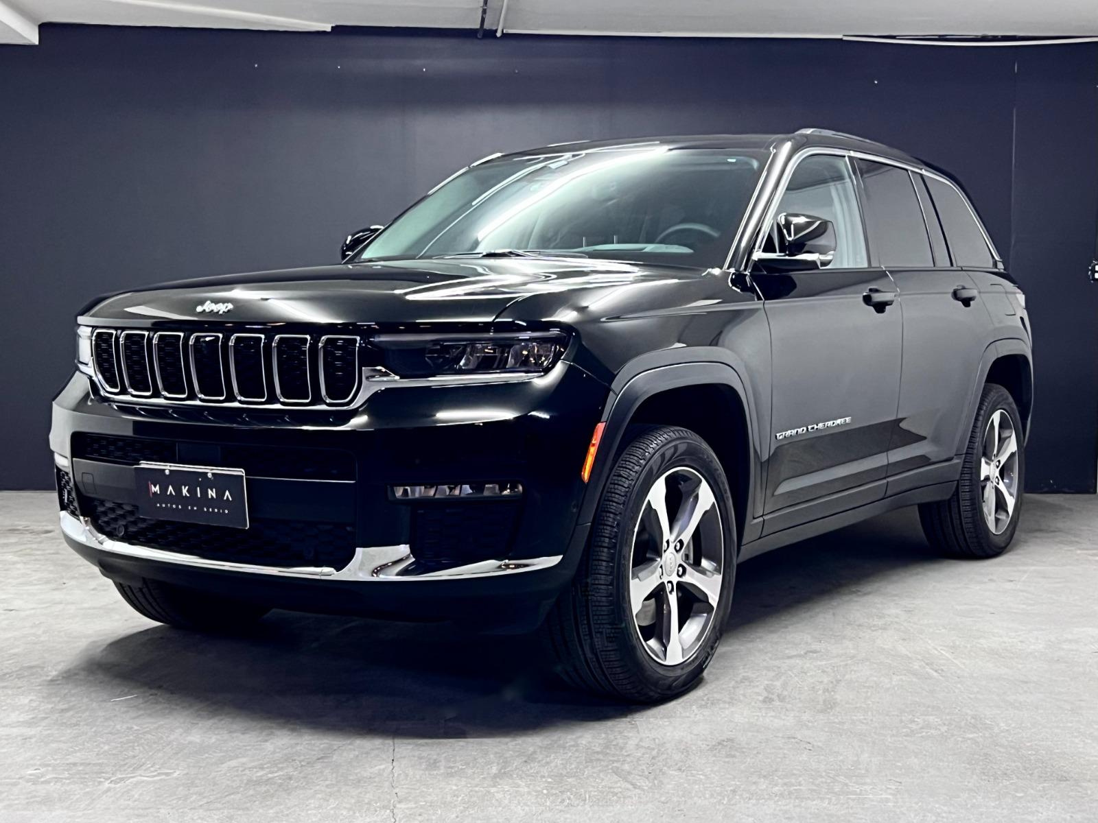 JEEP GRAND CHEROKEE LIMITED 2024 UN DUEÑO GARANTÍA VIGENTE - MAKINA AUTOS