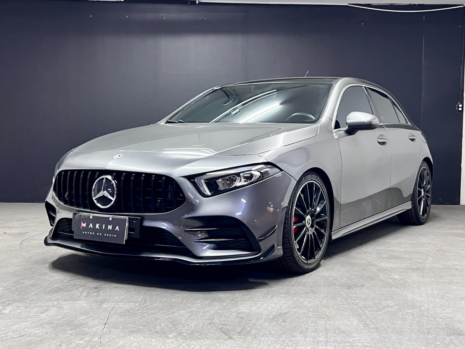 MERCEDES-BENZ A250 POCOS KILOMETROS 2019 MANTENCIONES COMPLETAS - MAKINA AUTOS