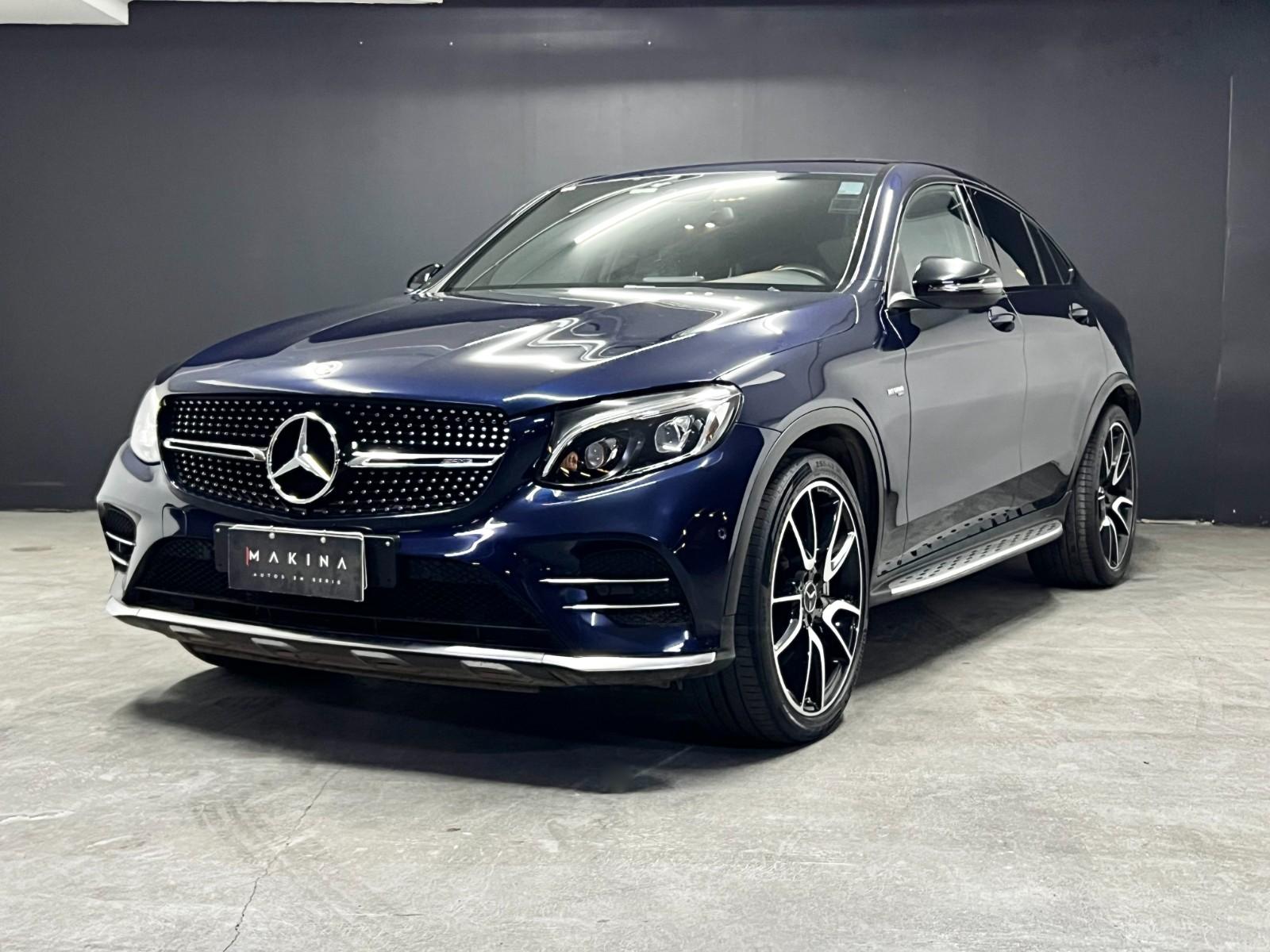 MERCEDES-BENZ GLC 43 AMG REALMENTE NUEVO MANTENCIONES COMPLETAS 2019 POCOS KILOMETROS - MAKINA AUTOS