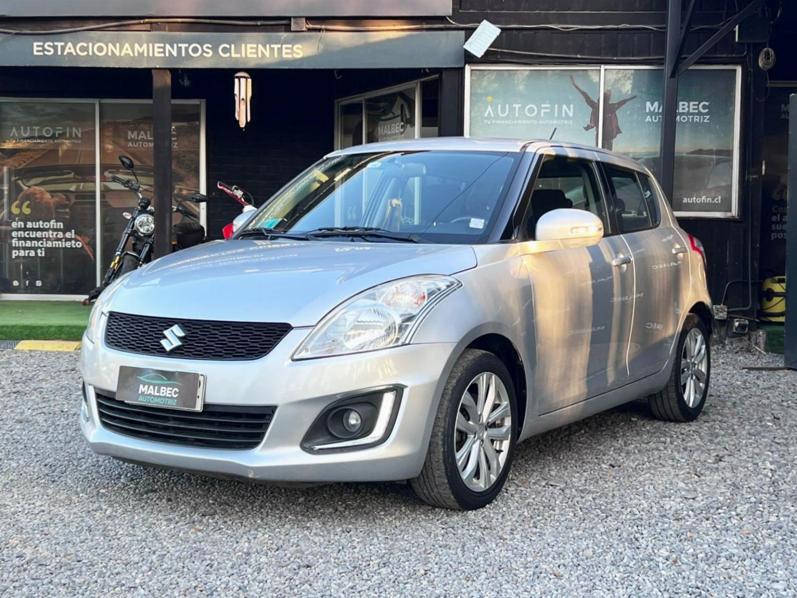 SUZUKI SWIFT GLX 1.2 2015  - MALBEC AUTOMOTRIZ