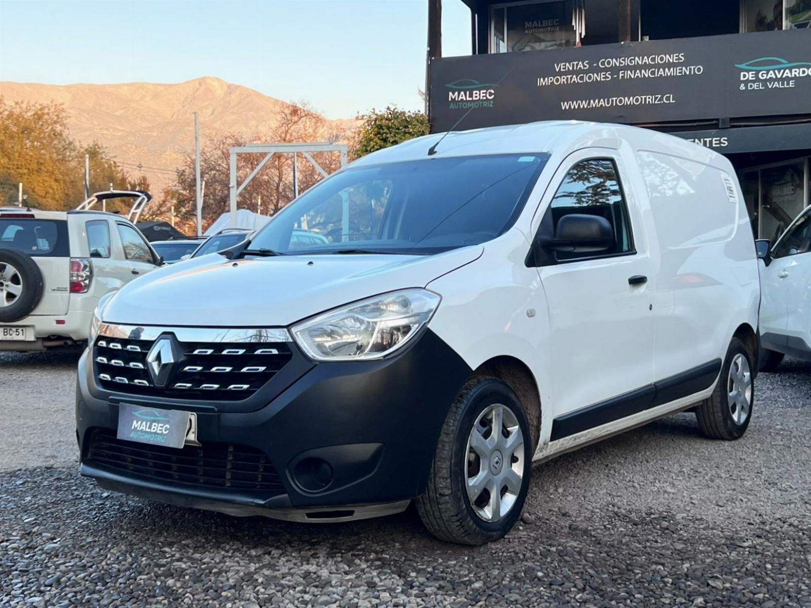 RENAULT DOKKER III MT 1.5 2020 FACTURABLE UN DUEÑO - FULL MOTOR