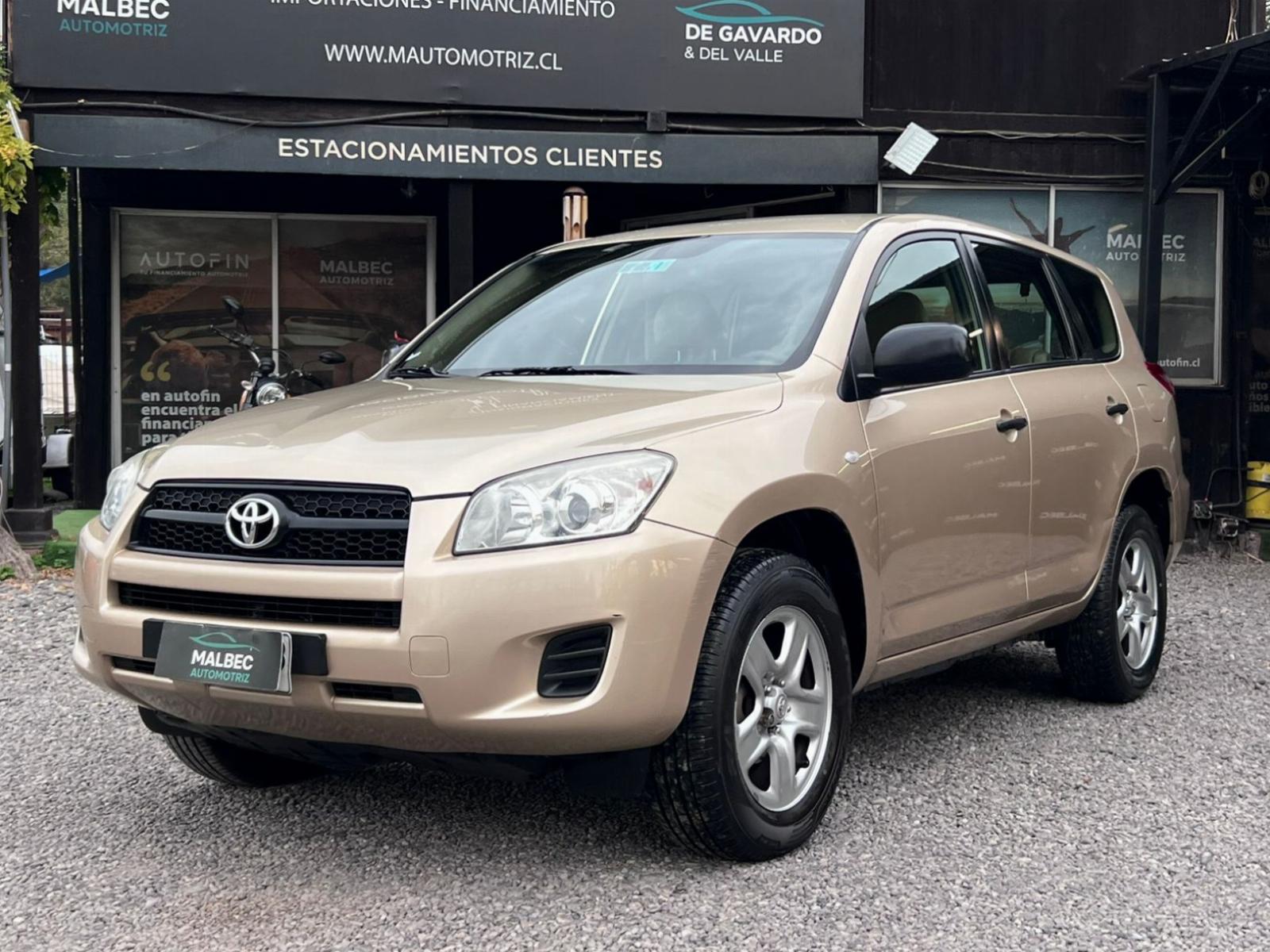 TOYOTA RAV 4 ADVANTAGE AT 2011 MANTENIMIENTO AL DÍA - FULL MOTOR