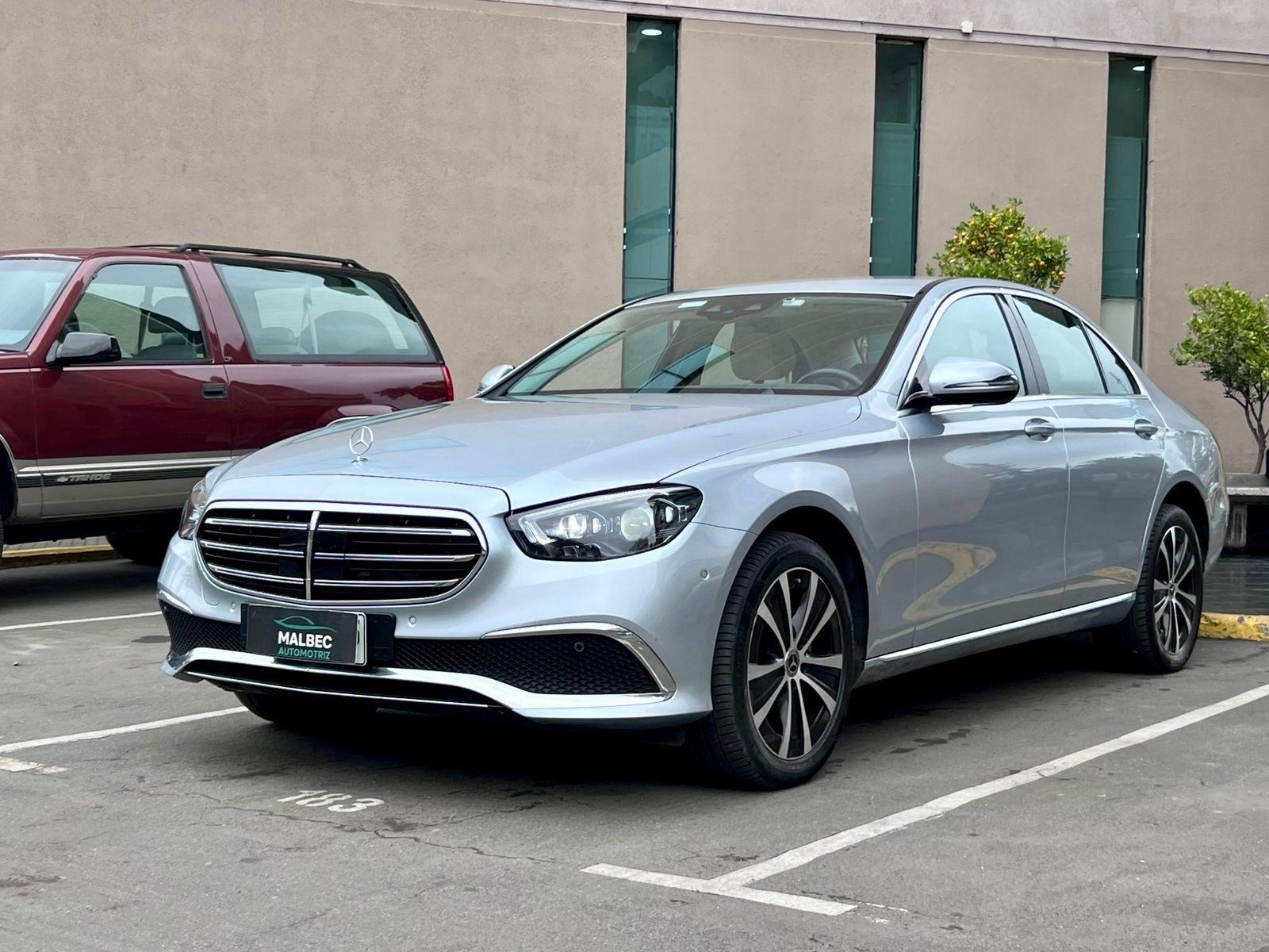 MERCEDES-BENZ E220 EXECUTIVE 2021 MANTENIMIENTO EN LA MARCA  - 