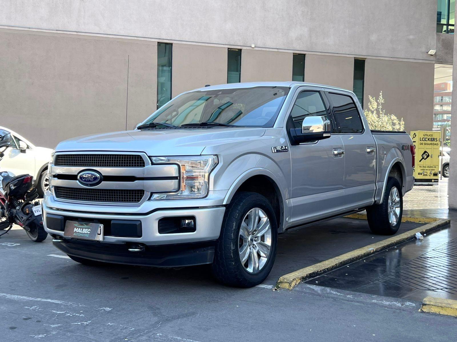 FORD F-150 PLATINUM 3.5 2019 MANTENIMIENTO EN LA MARCA UN DUEÑO - FULL MOTOR