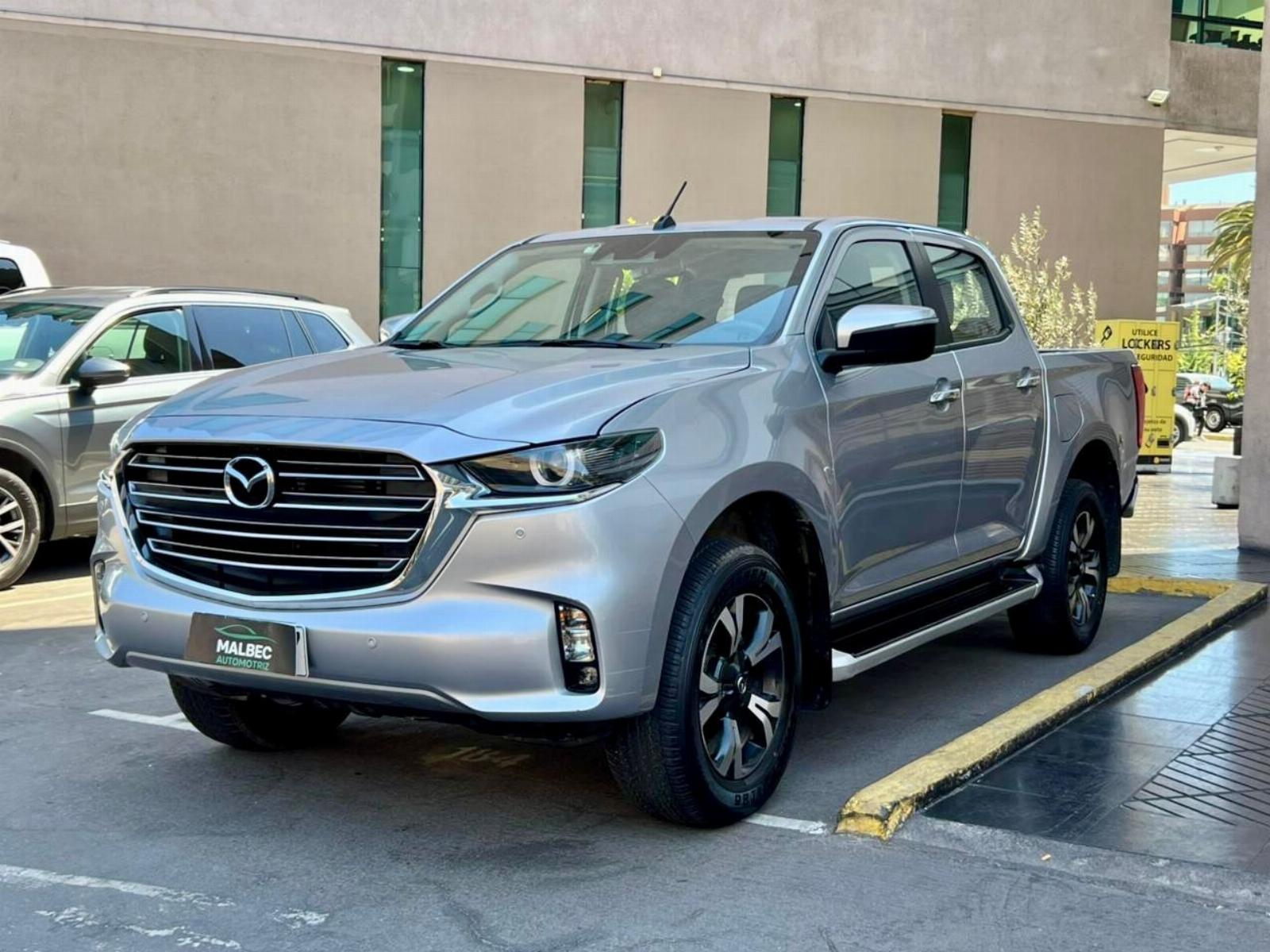 MAZDA BT-50 HIGH POWER 3.0 2023 FACTURABLE UN DUEÑO - FULL MOTOR