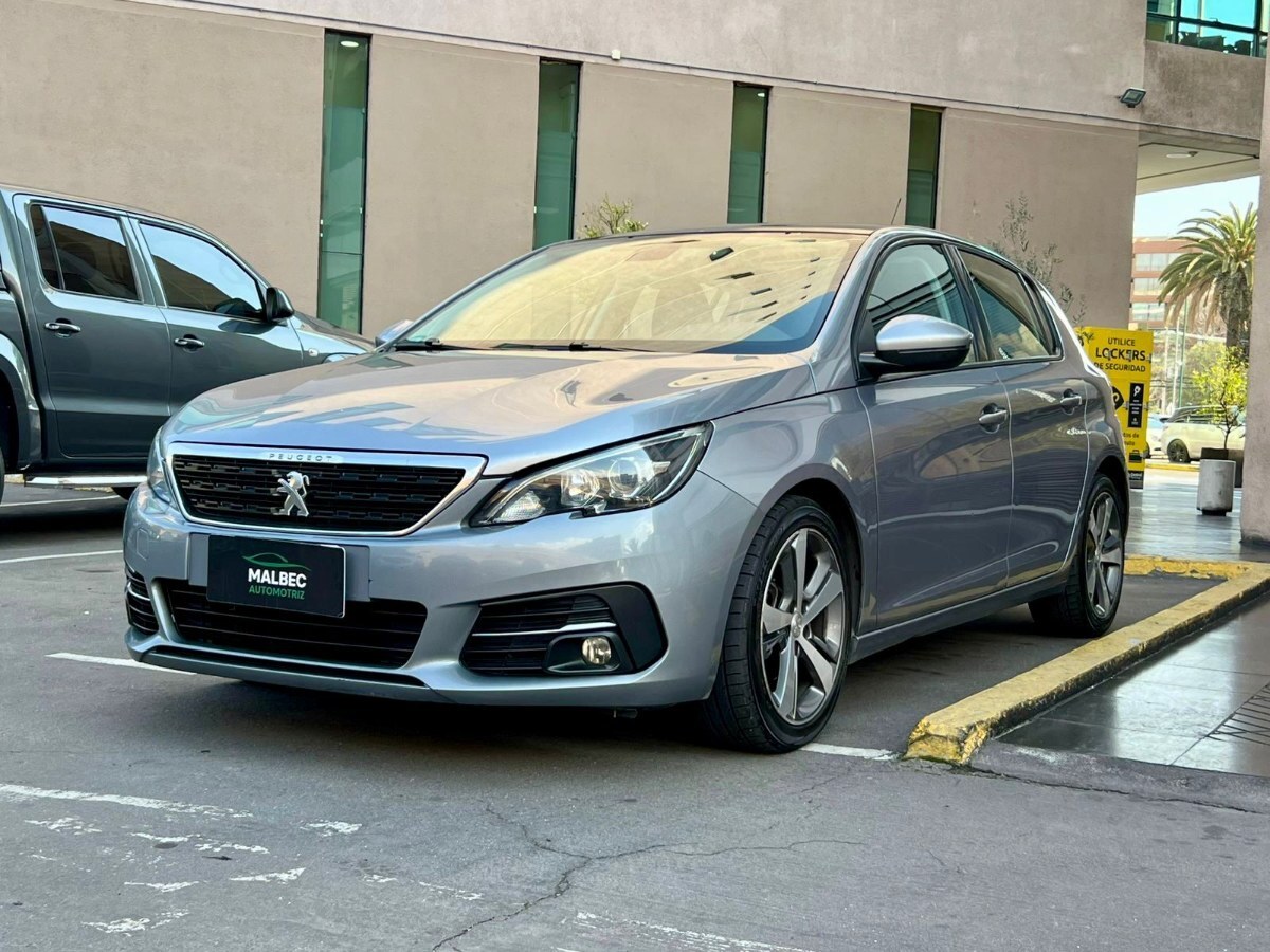 PEUGEOT 308  BLUE HDI AT 2018 MANTENIMIENTO AL DIA UN DUEÑO - FULL MOTOR