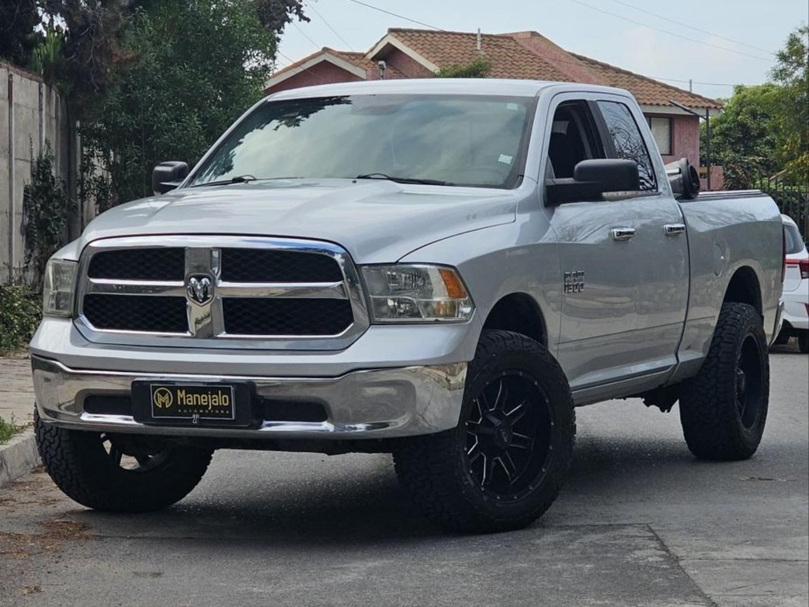 DODGE RAM 1500 NEW RAM 1500 SLT 4x4 3.6L V6 2015 