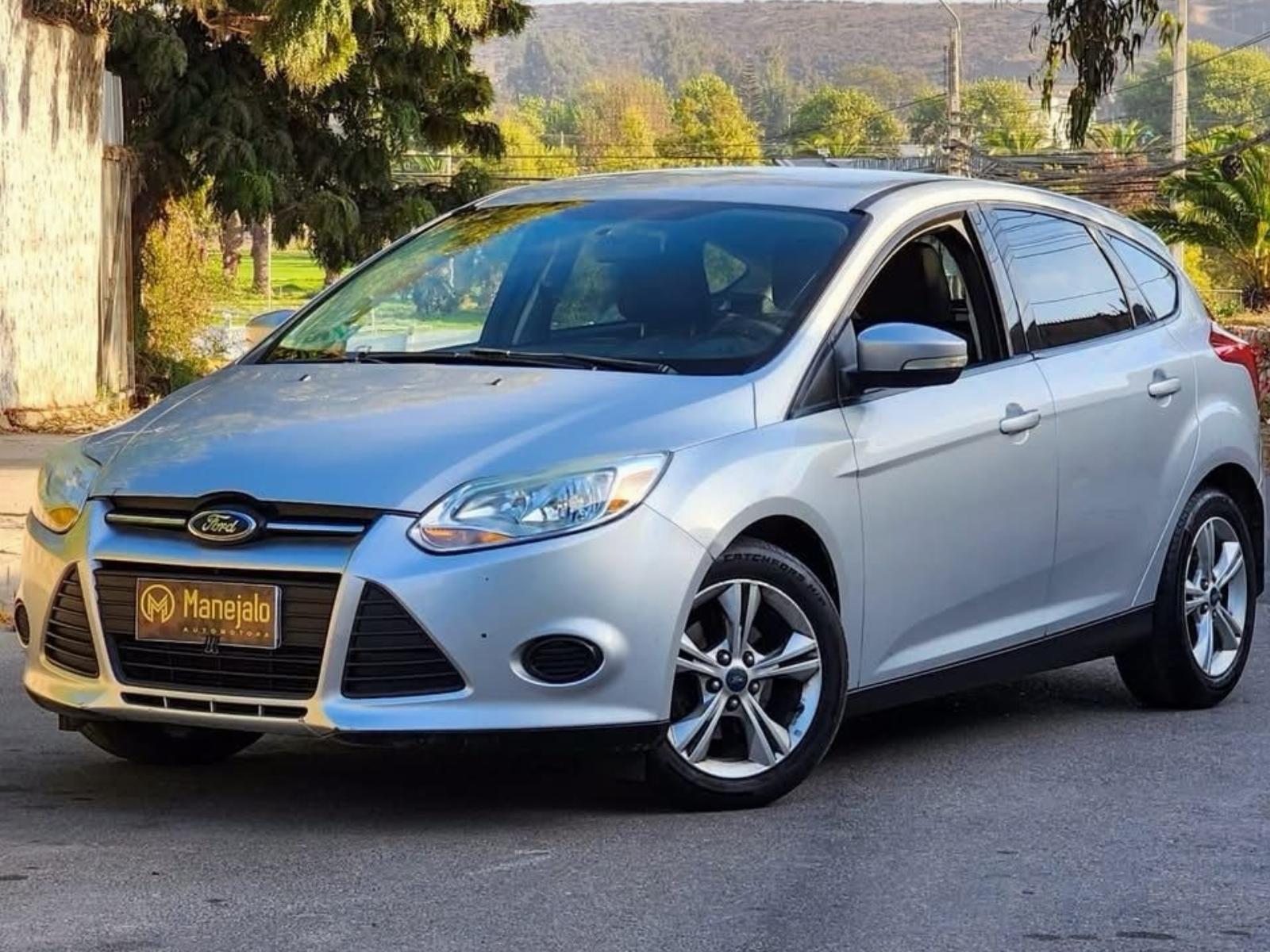 FORD FOCUS  SE 2.0L  2013 