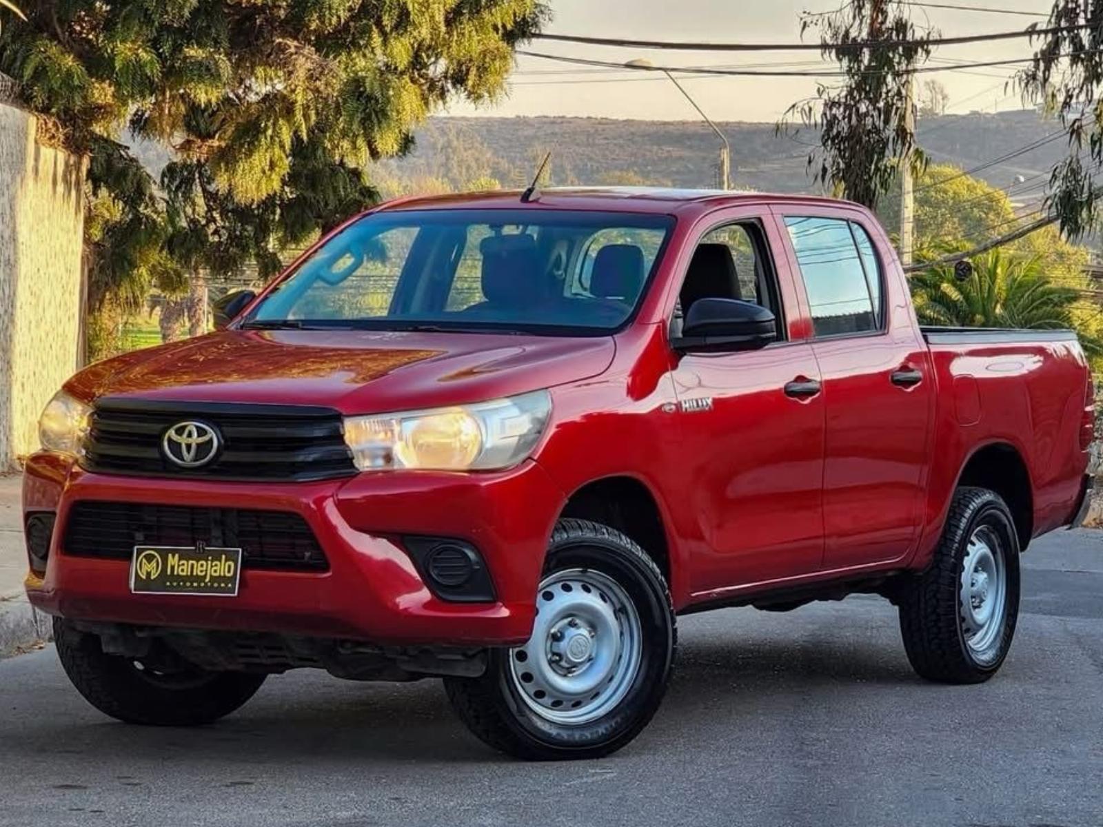 TOYOTA HILUX DX 4x4 2.4L  2020 