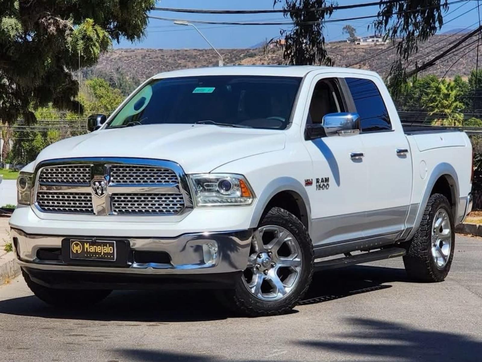 DODGE RAM 1500 LARAMIE HEMI 5.7L V8 2014 