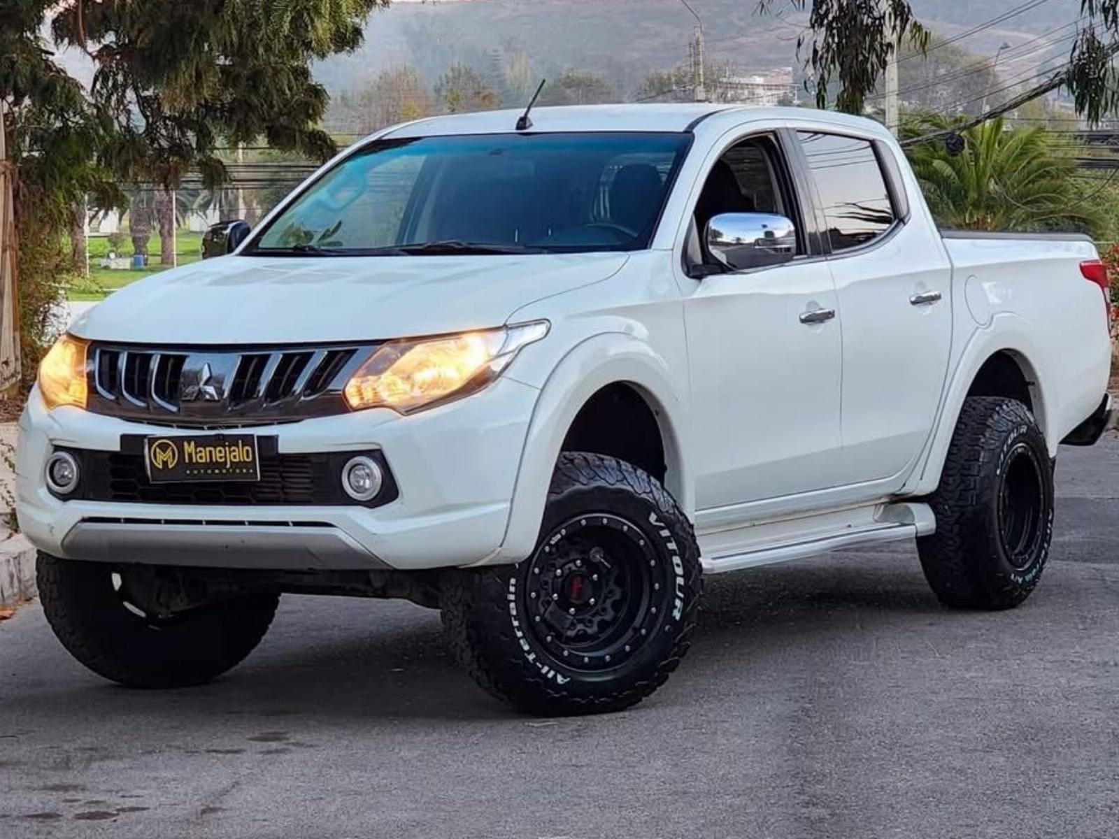 MITSUBISHI L200 DAKAR CRS 4x4 2.4L 2019 