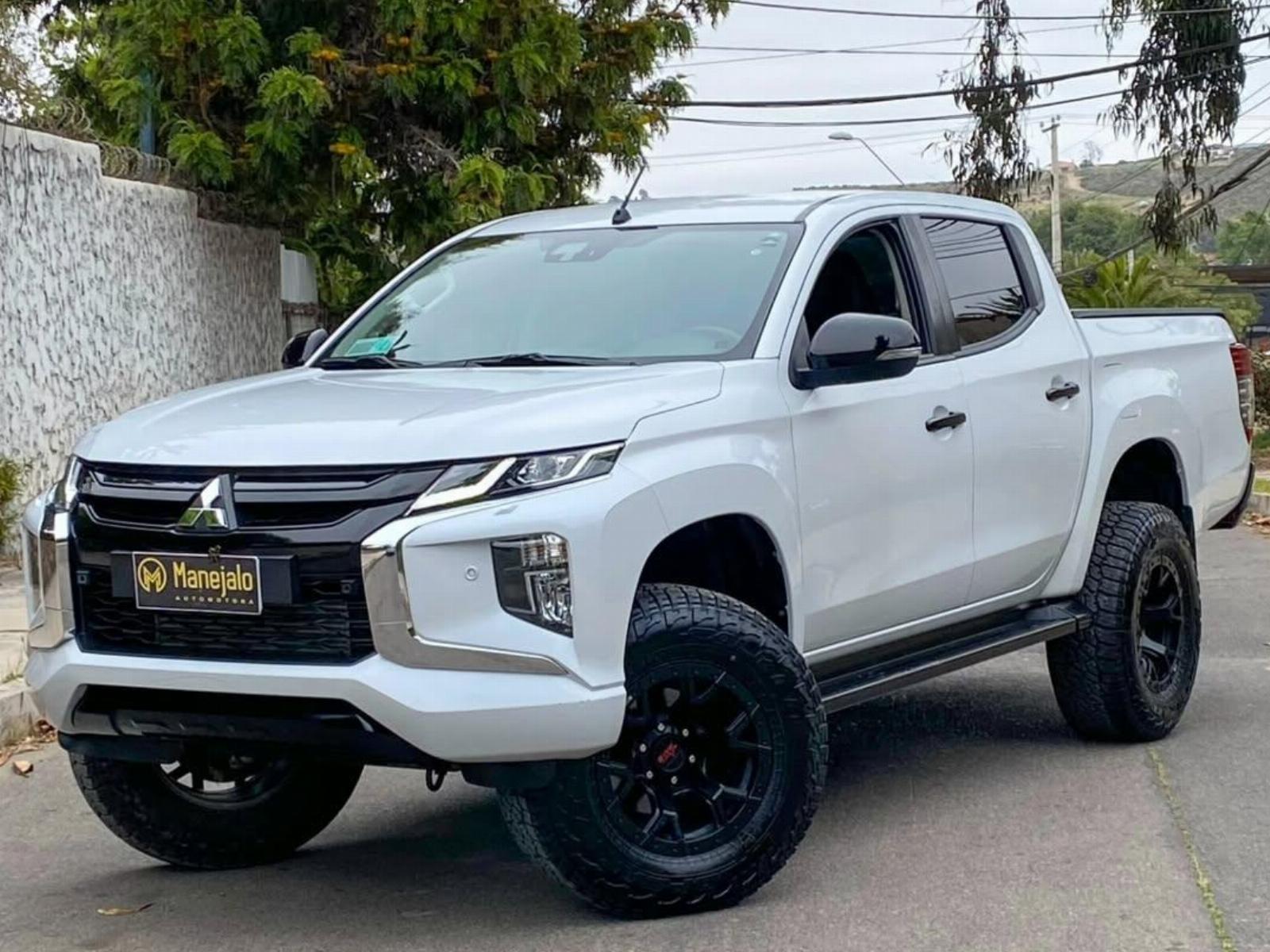 MITSUBISHI L200 DAKAR HP 2.4 AT 2023 ¨DISPONIBLE¨ - FULL MOTOR