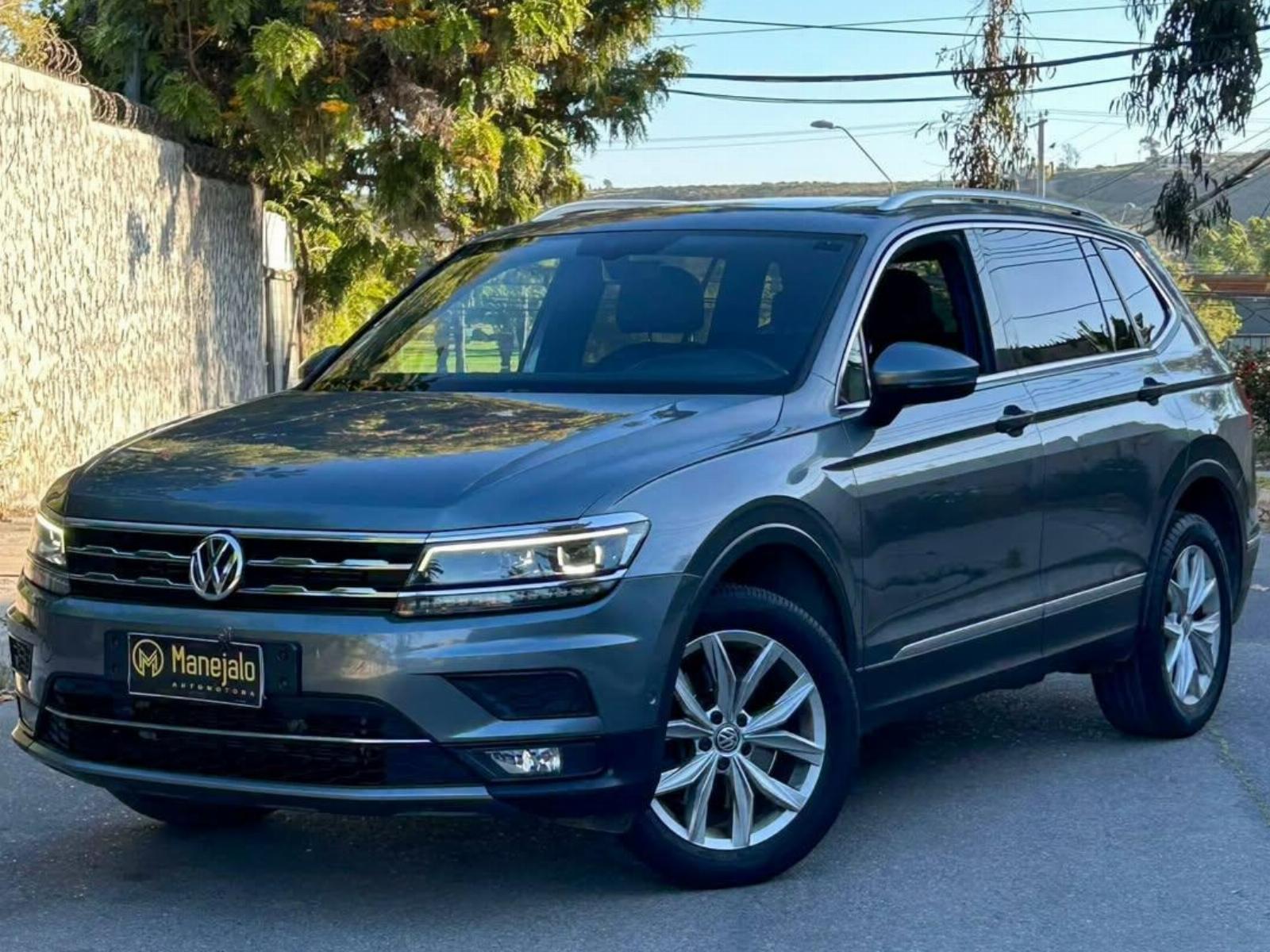 VOLKSWAGEN TIGUAN LIMITED 2.0 2018 ¨DISPONIBLE¨ - FULL MOTOR