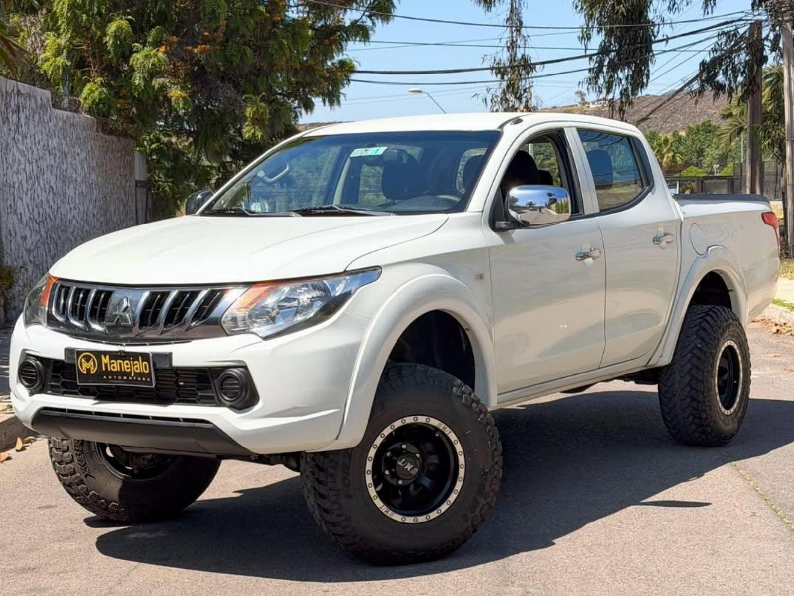 MITSUBISHI L200 KATANA CRT 4X4 2018 ¨DISPONIBLE¨ - FULL MOTOR