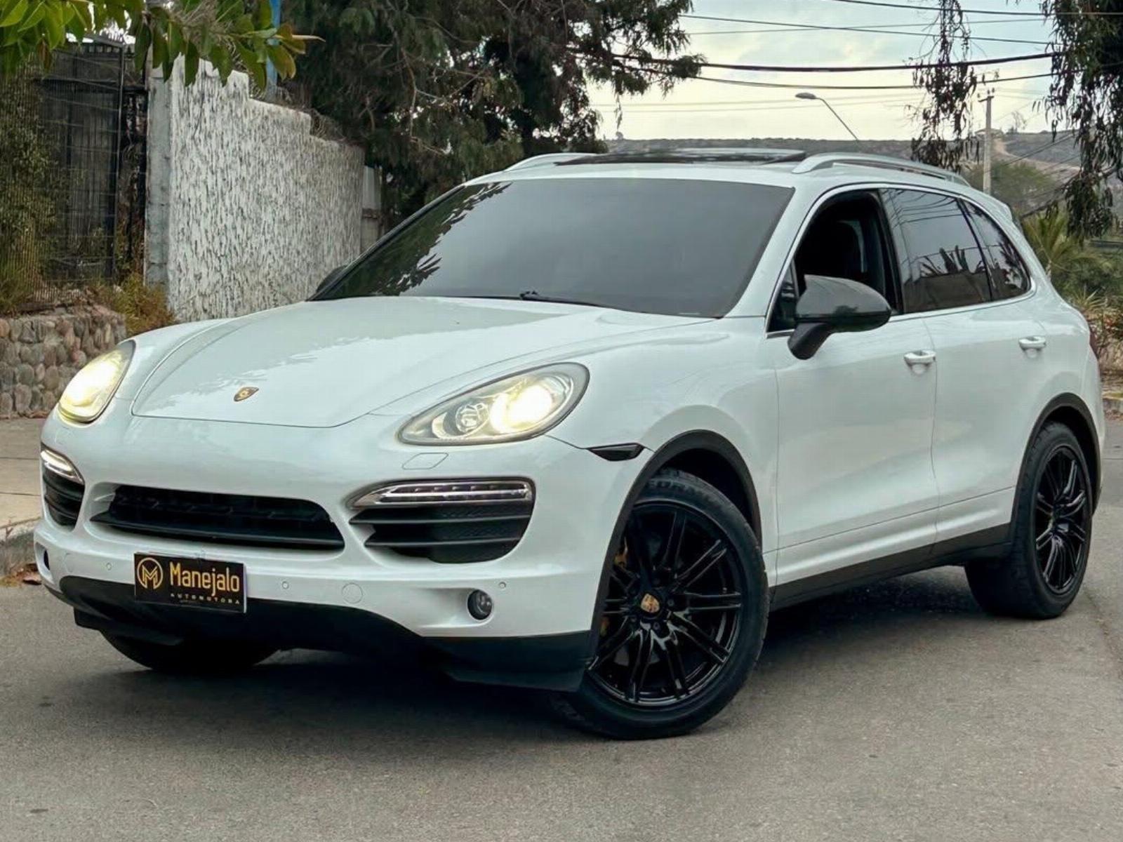 PORSCHE CAYENNE S 4.8L V8 2014  - Manejalo Automotora