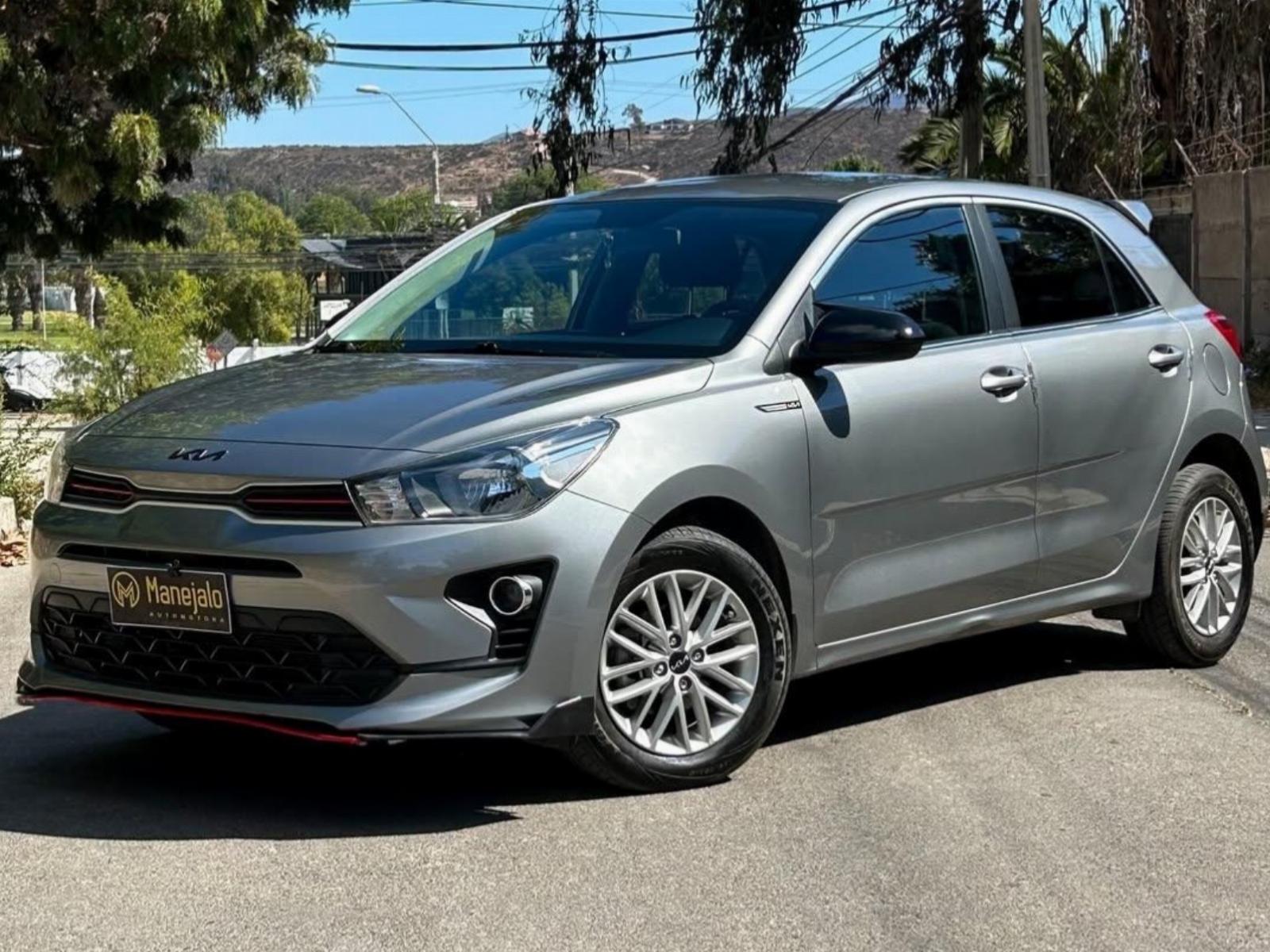 KIA RÍO 5 1.4L 2022  - Manejalo Automotora