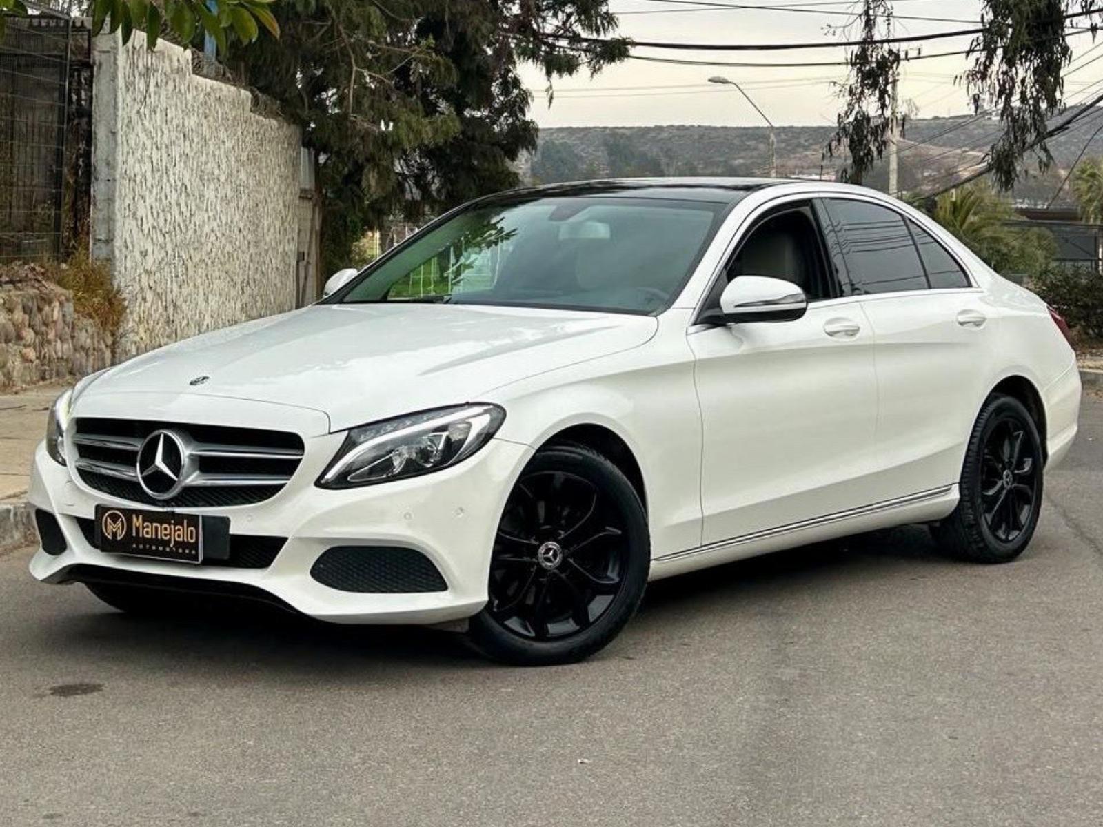 MERCEDES-BENZ C180  2019  - Manejalo Automotora