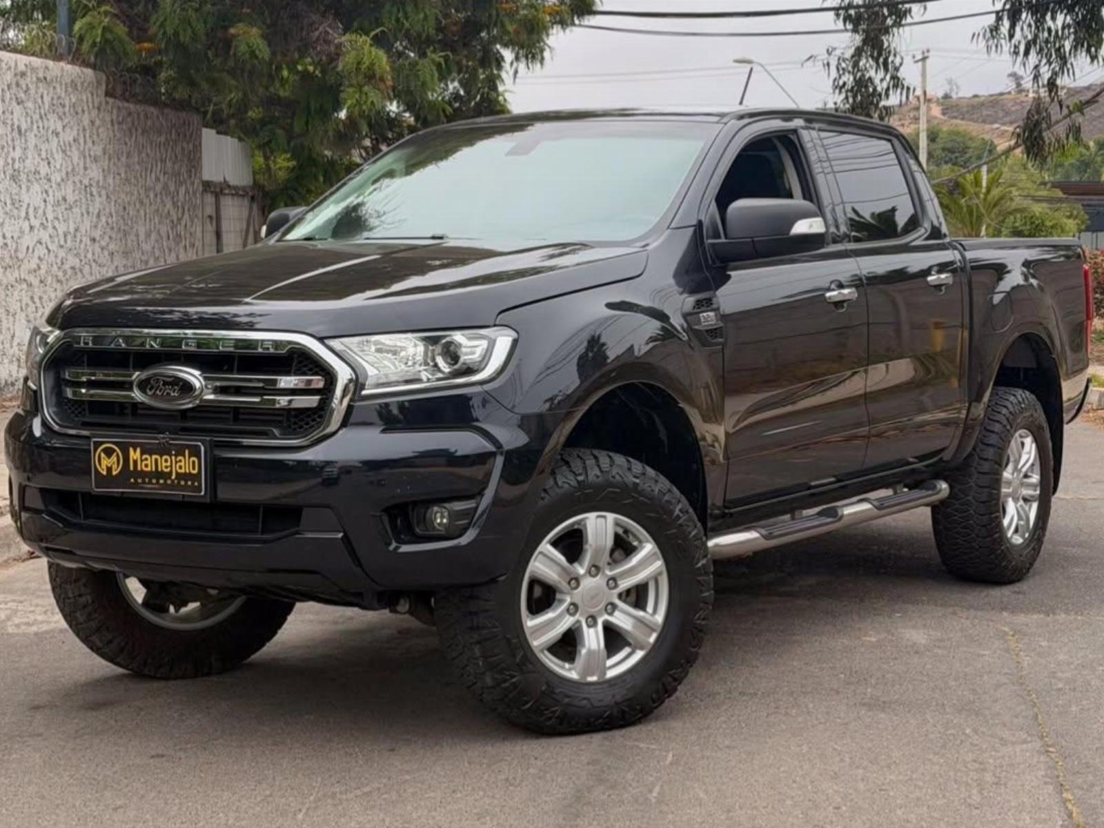 FORD RANGER XLT 4X4 3.2L 2022  - Manejalo Automotora