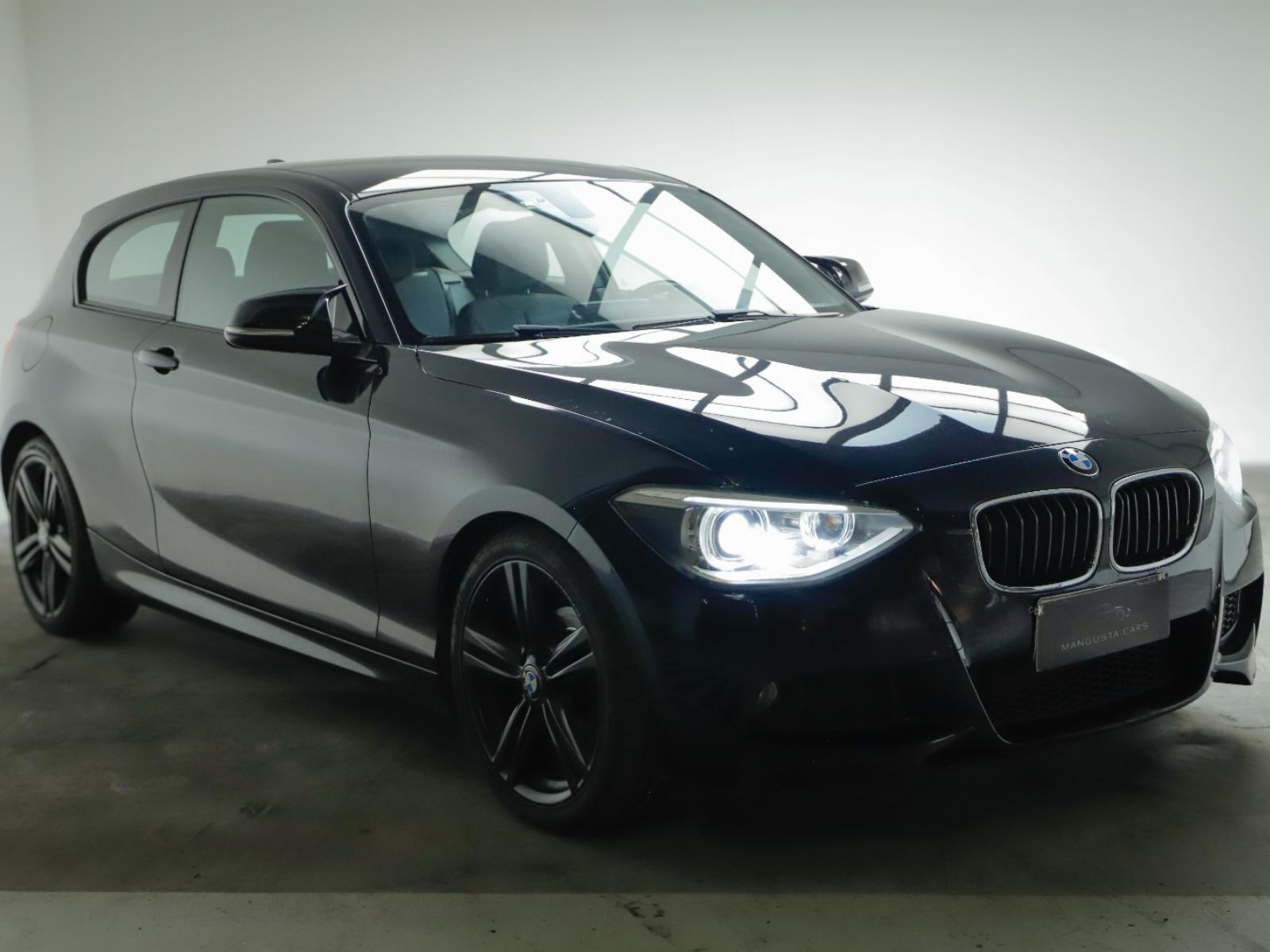 BMW 116I LOOK M 2014 Look M, Mecanico - MANGUSTA CARS