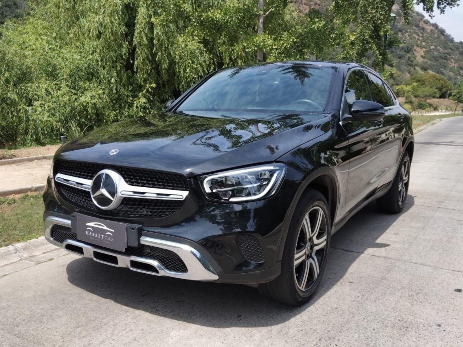 MERCEDES-BENZ GLC 220D Coupe 4Matic 4x4 2022 UNICO DUENO, MANTENCIONES EN LA MARCA - FULL MOTOR