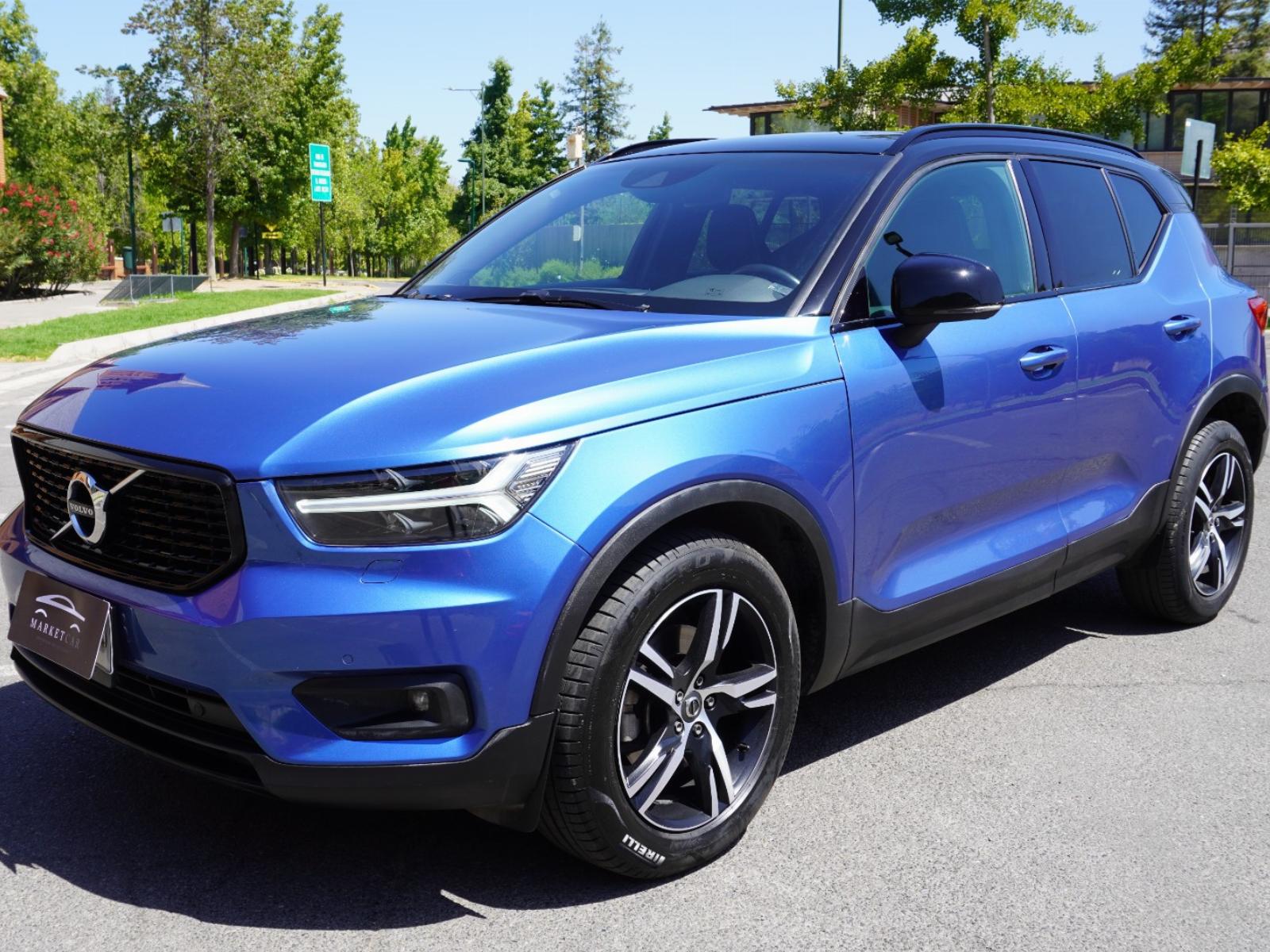 VOLVO XC40 T4 R-Design 2020 2 DUENOS, POCOS KMS. - FULL MOTOR