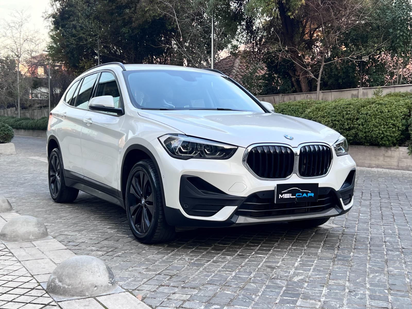 BMW X1 18d sDRIVE 2.0  2020 MANTENIMIENTO AL DÍA - 