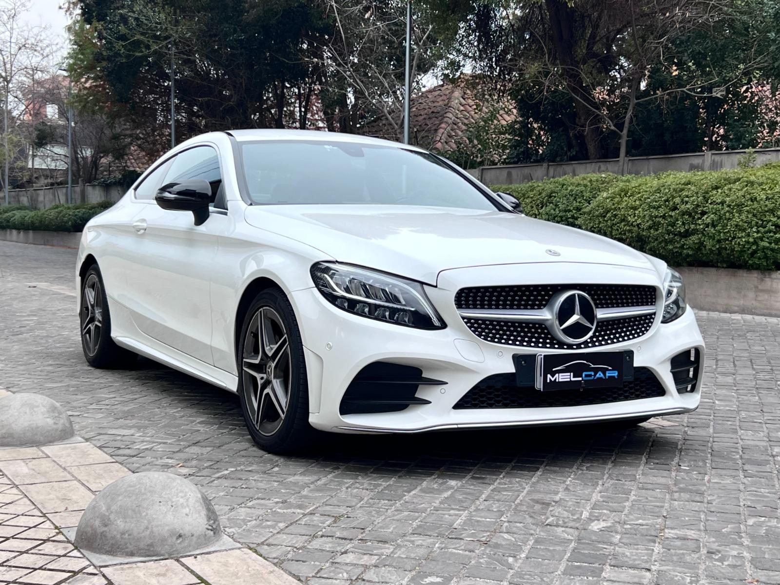 MERCEDES-BENZ C200 COUPE  2022 MANTENIMIENTO AL DÍA - 