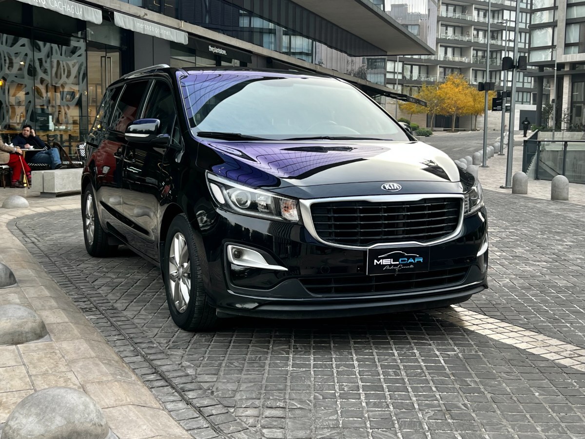 KIA GRAND CARNIVAL EX 2.2 AT 2020 MANTENIMIENTO EN LA MARCA - FULL MOTOR
