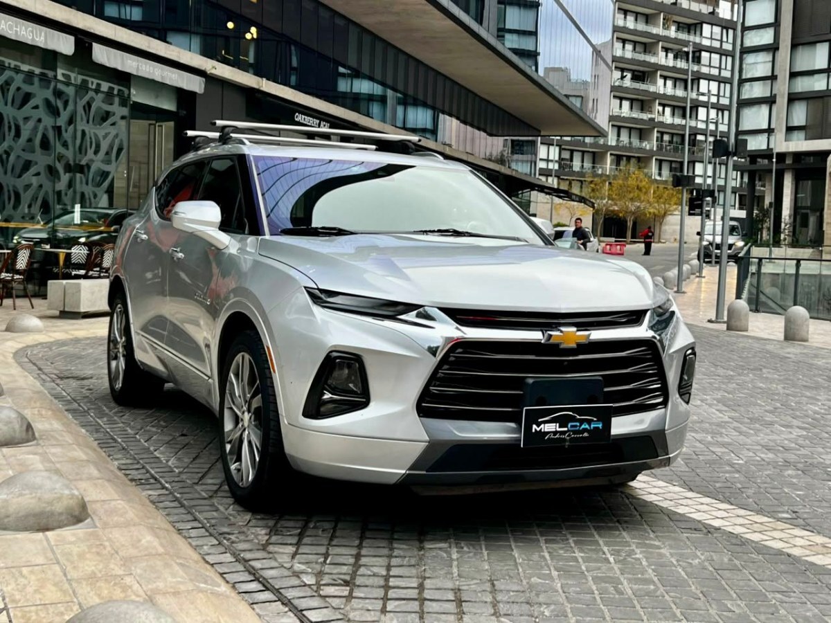 CHEVROLET BLAZER PREMIER 2021 UN DUEÑO MANTENIMIENTO AL DÍA - FULL MOTOR
