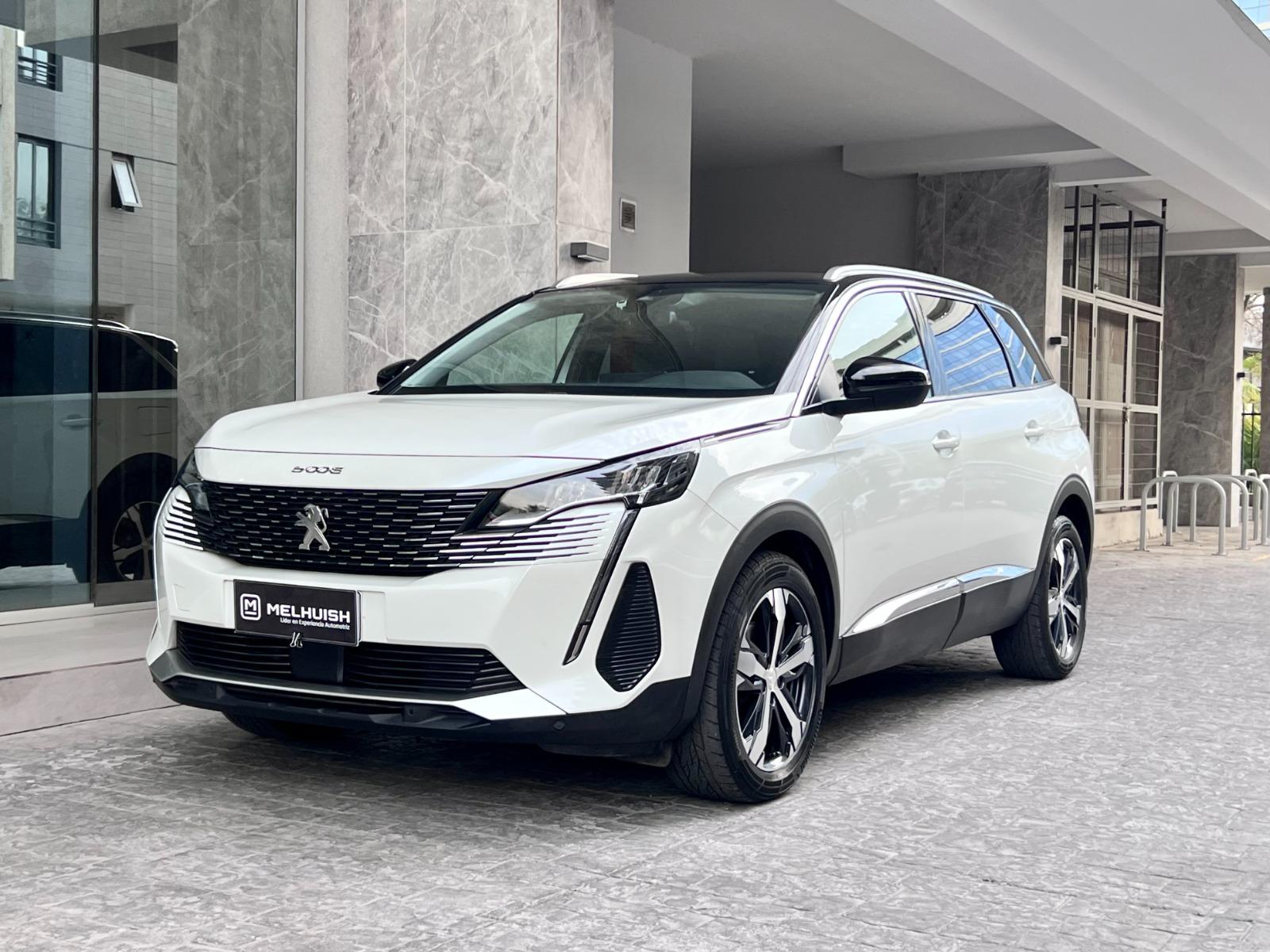 PEUGEOT 5008 ALLURE PACK DIESEL 2022 MANTENIMIENTO EN LA MARCA UN DUEÑO - 