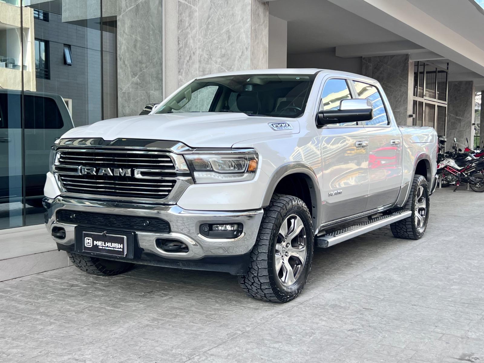 RAM 1500 LARAMIE 5.7 2020 ÚNICO DUEÑO - 