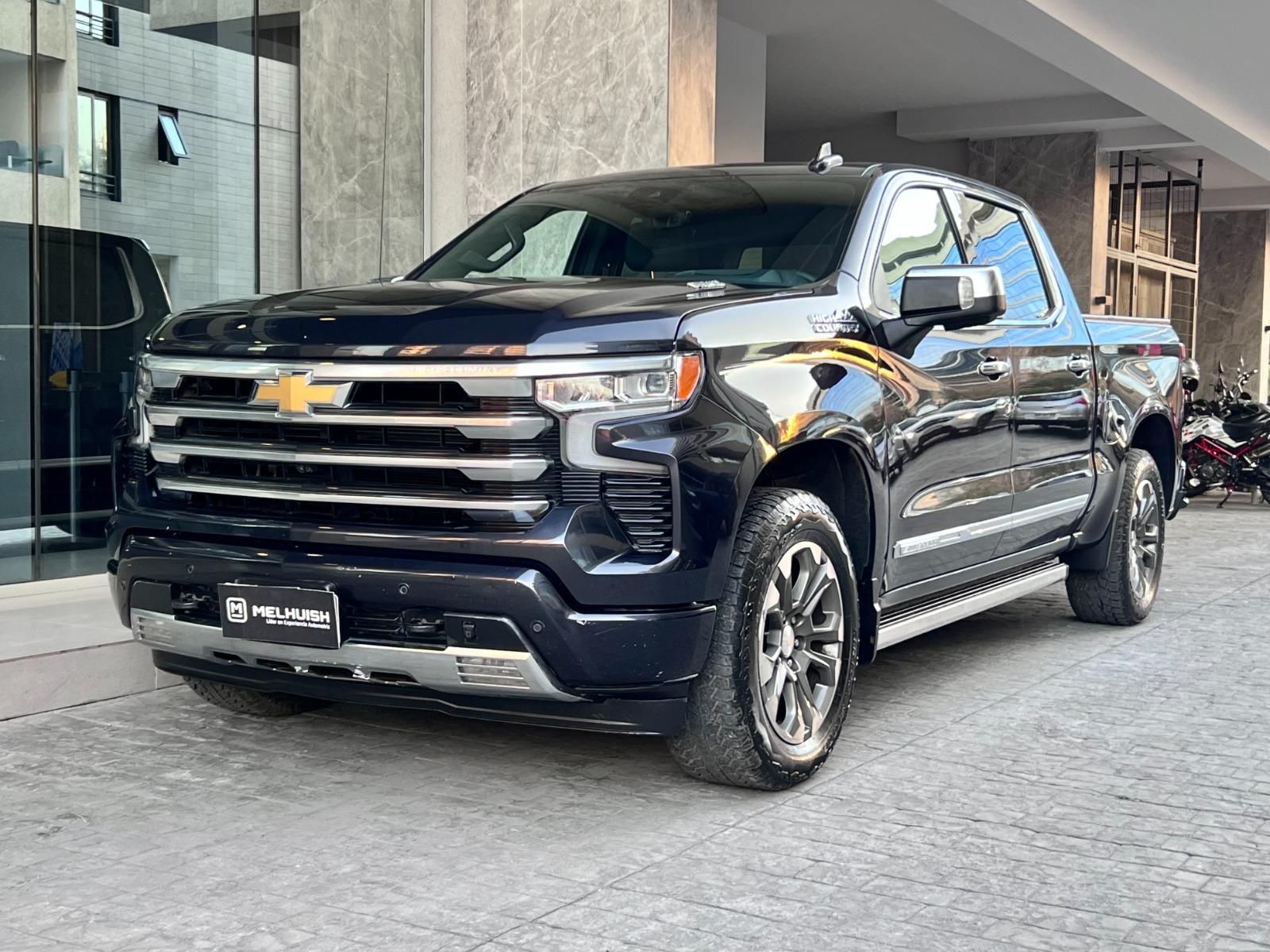 CHEVROLET SILVERADO HIGH COUNTRY 3.0 2024 FACTURABLE UN DUEÑO - 