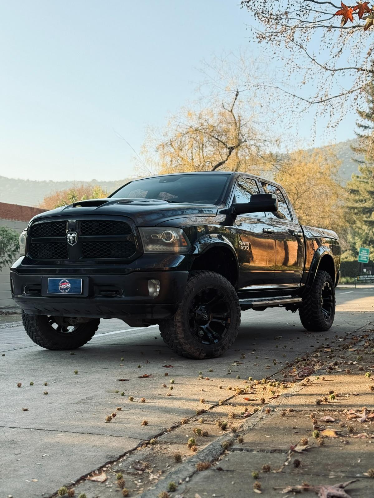DODGE RAM 1500 LARAMIE 4X4 5.7 AUT 2017 - FULL MOTOR