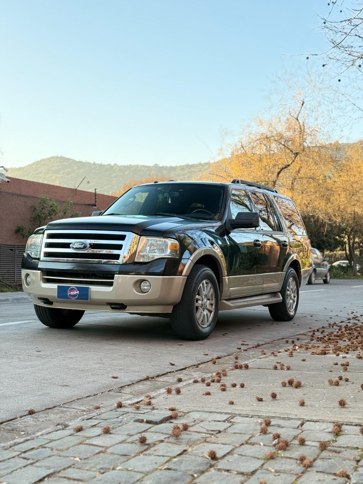 FORD EXPEDITION Eddie Bauer 4X4 2010 Mantenciones al dia - Impecable - 