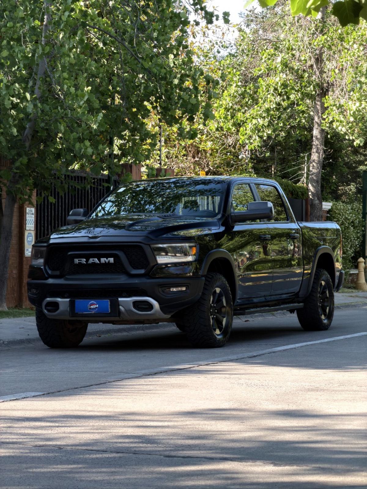RAM 1500 REBEL RAMBOX 2019 UNICO DUEÑO - FULL MOTOR