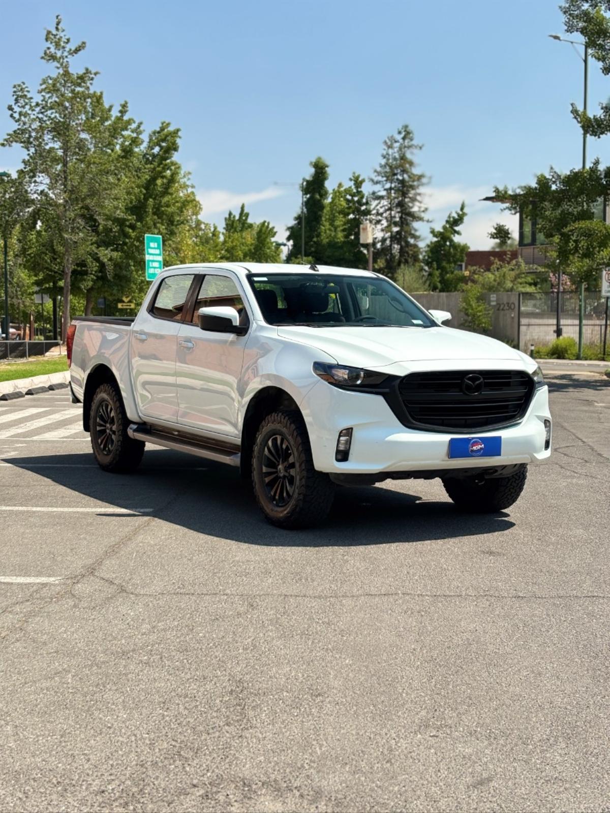 MAZDA BT-50 3.0 DLS Auto 4WD 2022 - FULL MOTOR