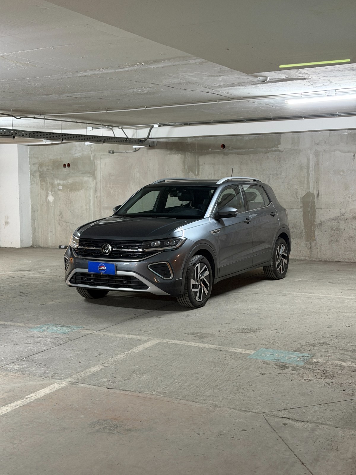 VOLKSWAGEN T-CROSS HIGHLINE 2025  - FULL MOTOR