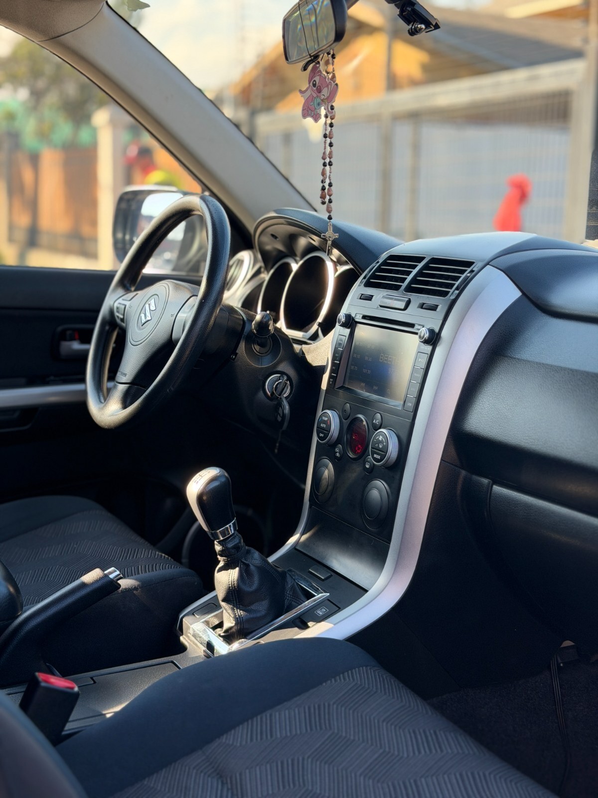 Suzuki Grand Nomade — foto 22 de 27
