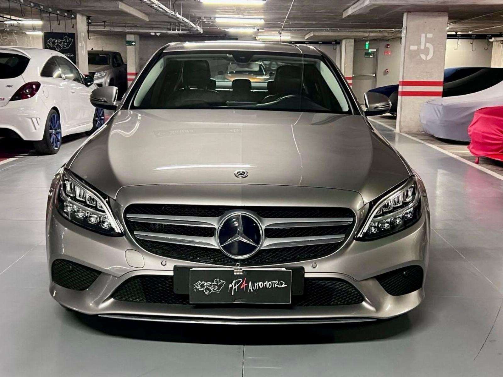 MERCEDES-BENZ C200 1.5 FL 2019 ÚNICO DUEÑO - FULL MOTOR